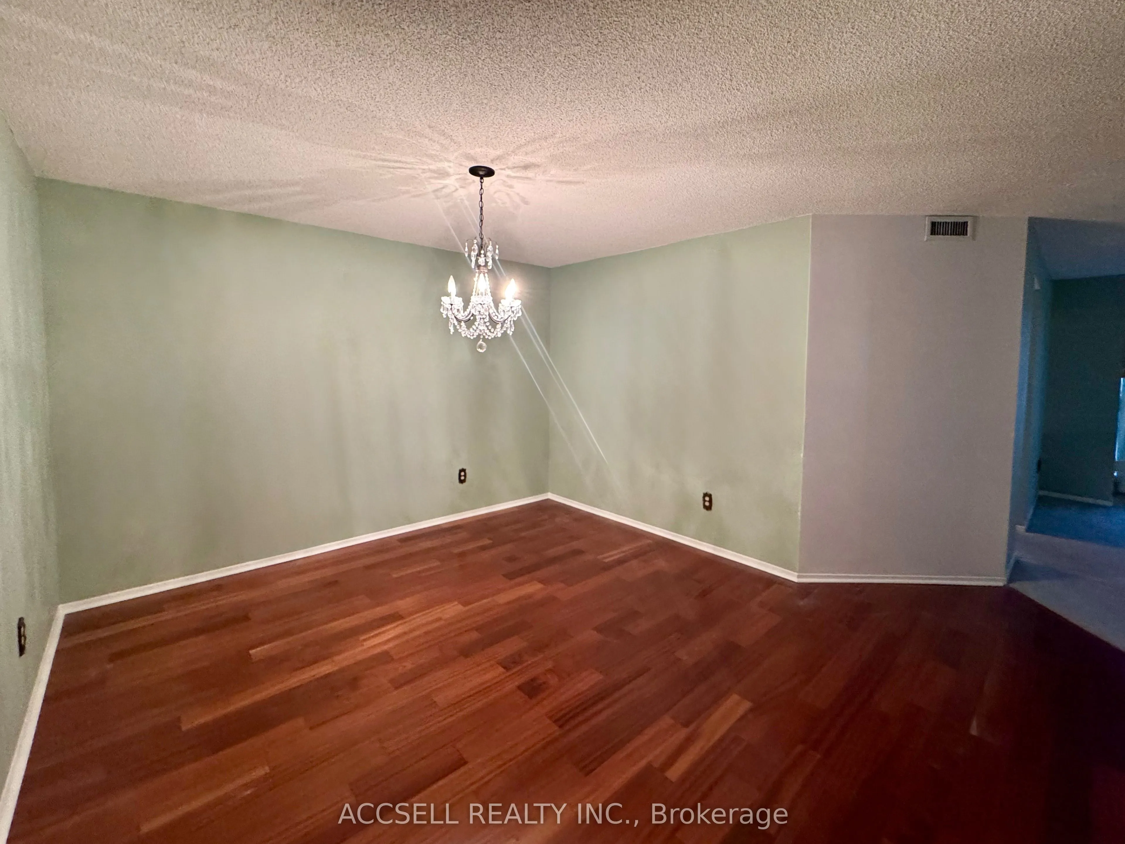 25 Austin Drive, #522