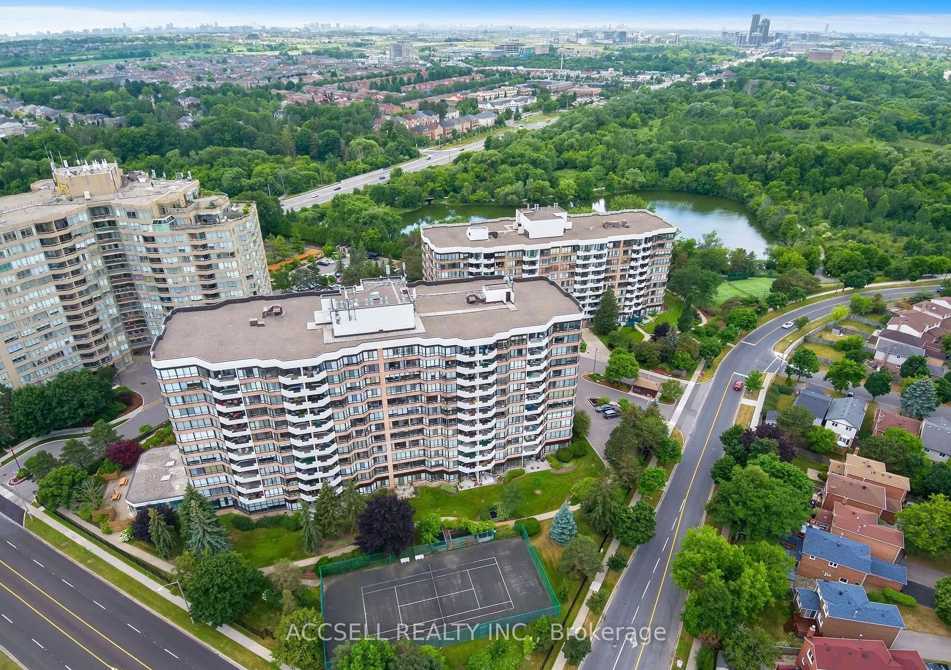 25 Austin Drive, #522