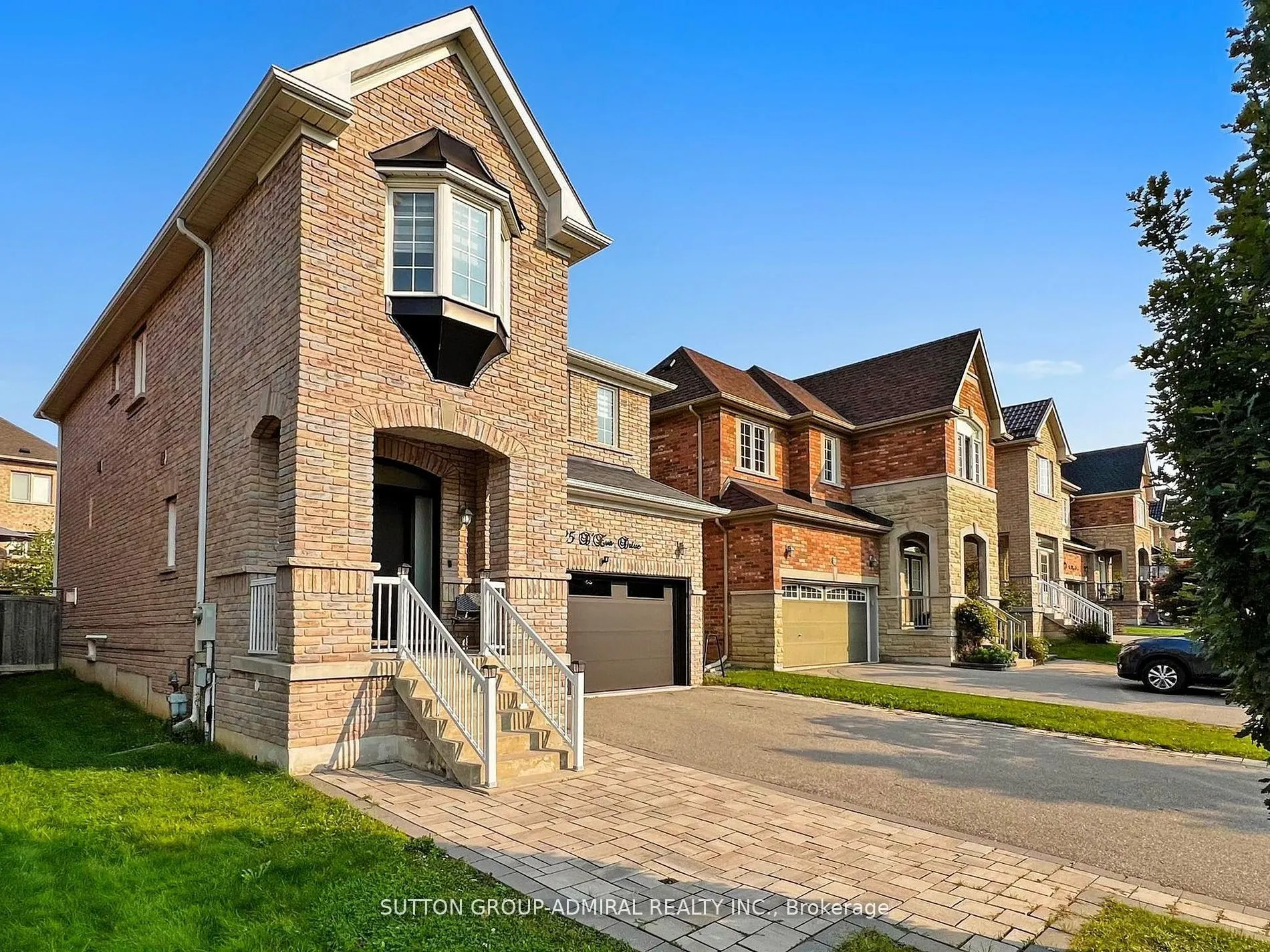 25 D'eva Drive