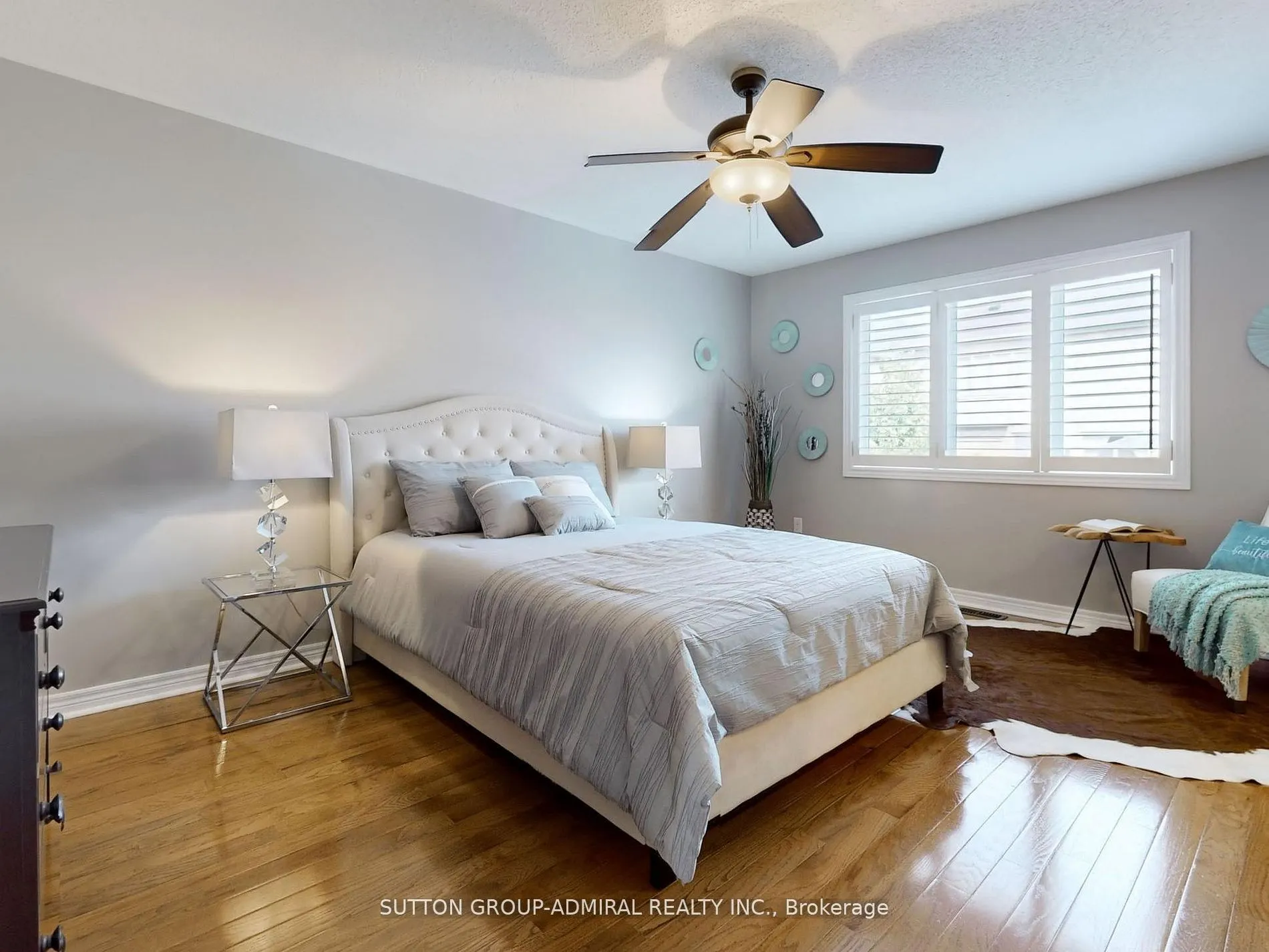 25 D'eva Drive