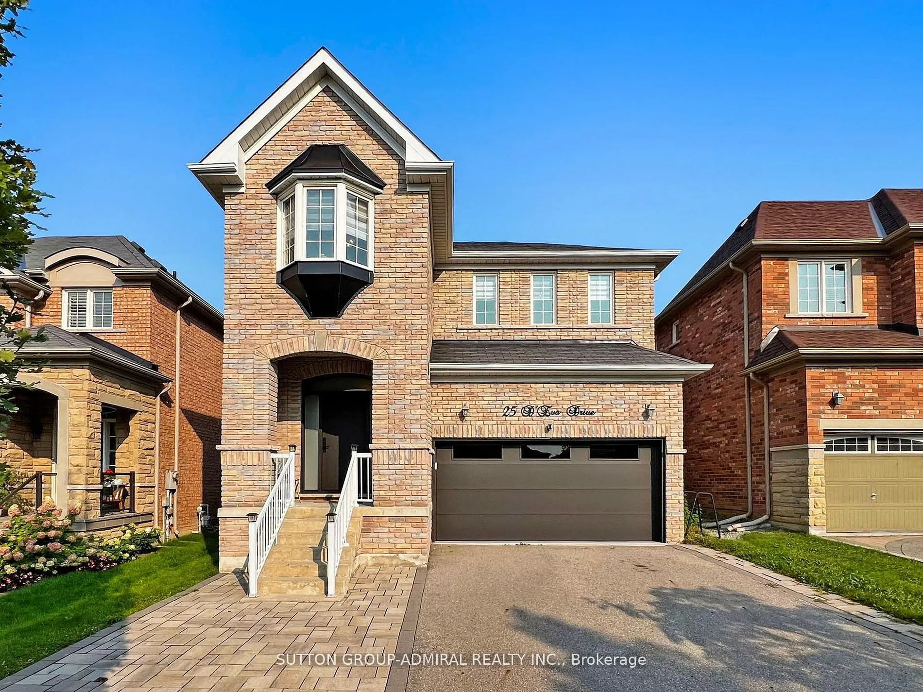 25 D'eva Drive