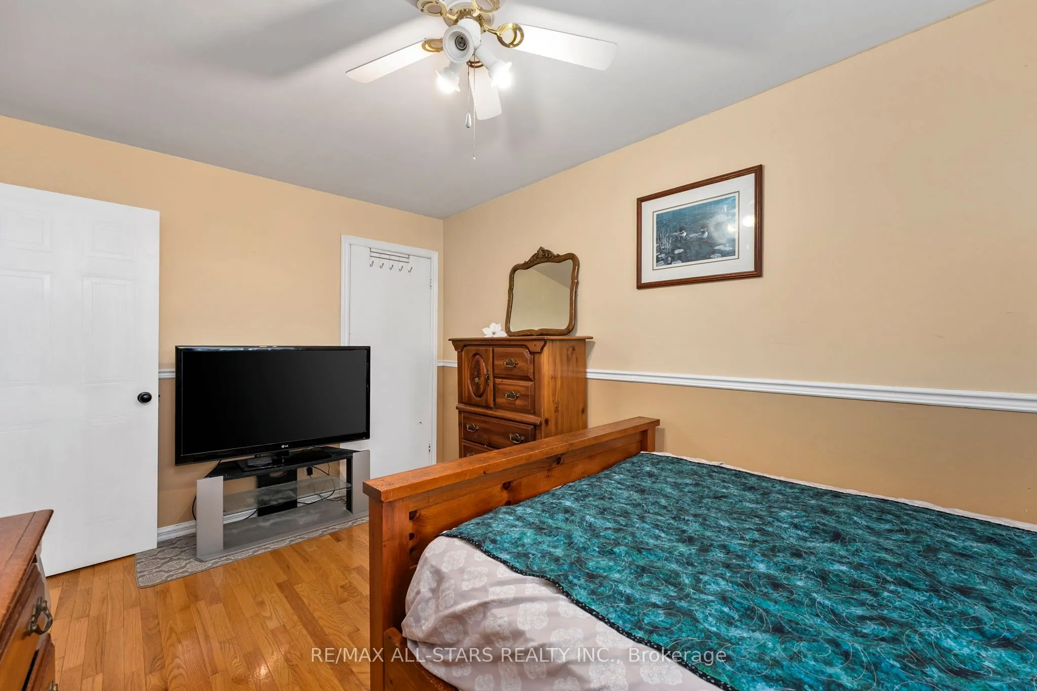 3 Fairwood Drive
