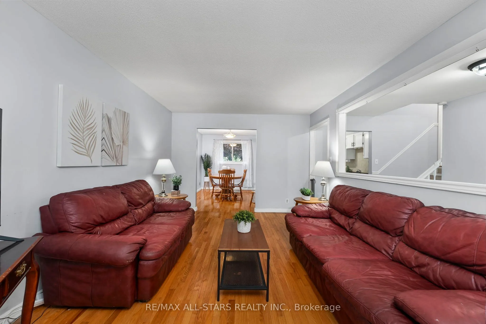 3 Fairwood Drive