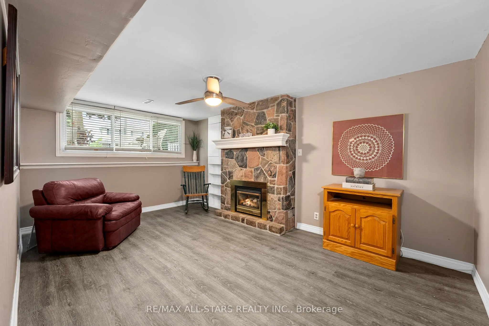3 Fairwood Drive