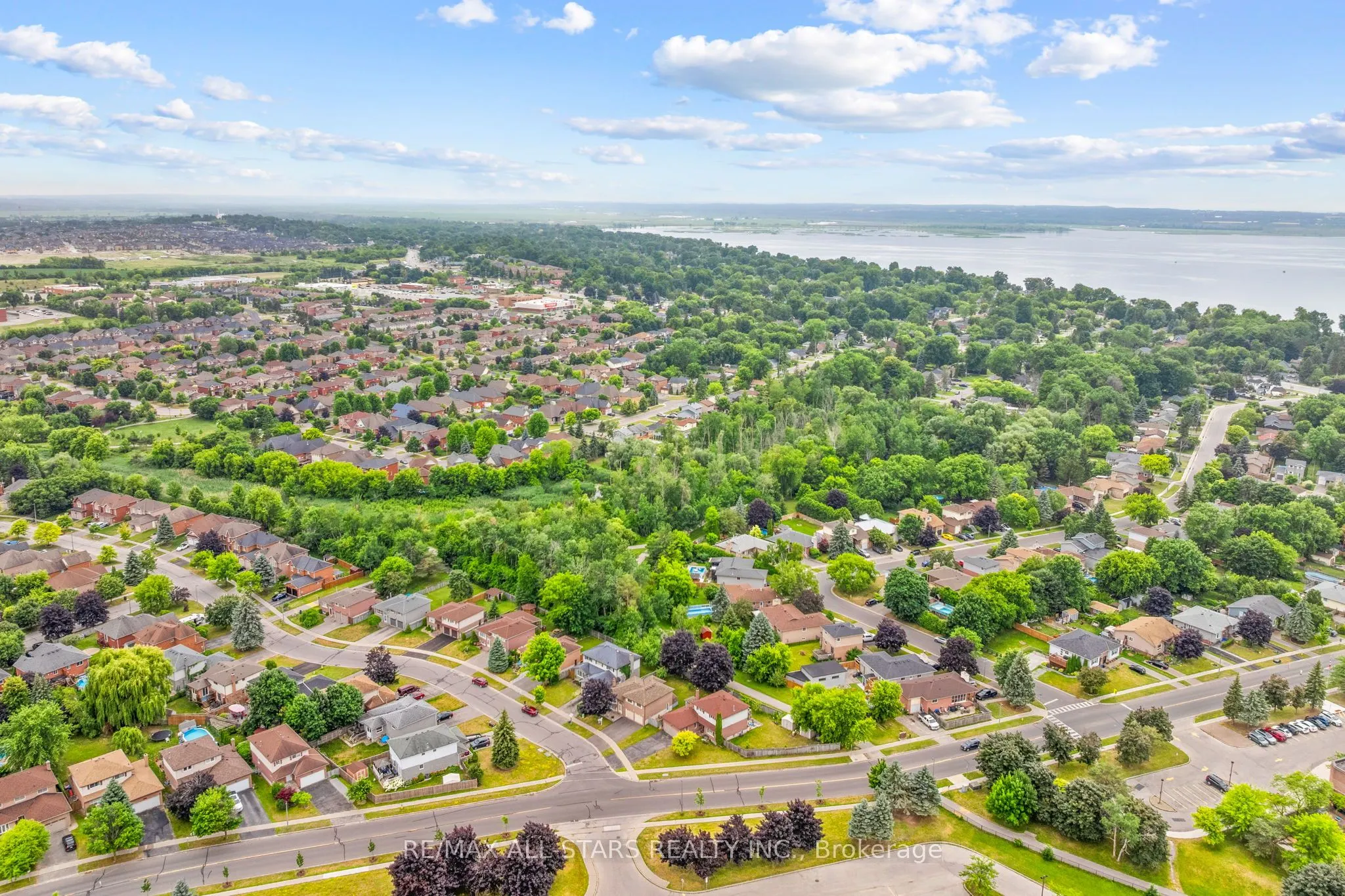 3 Fairwood Drive