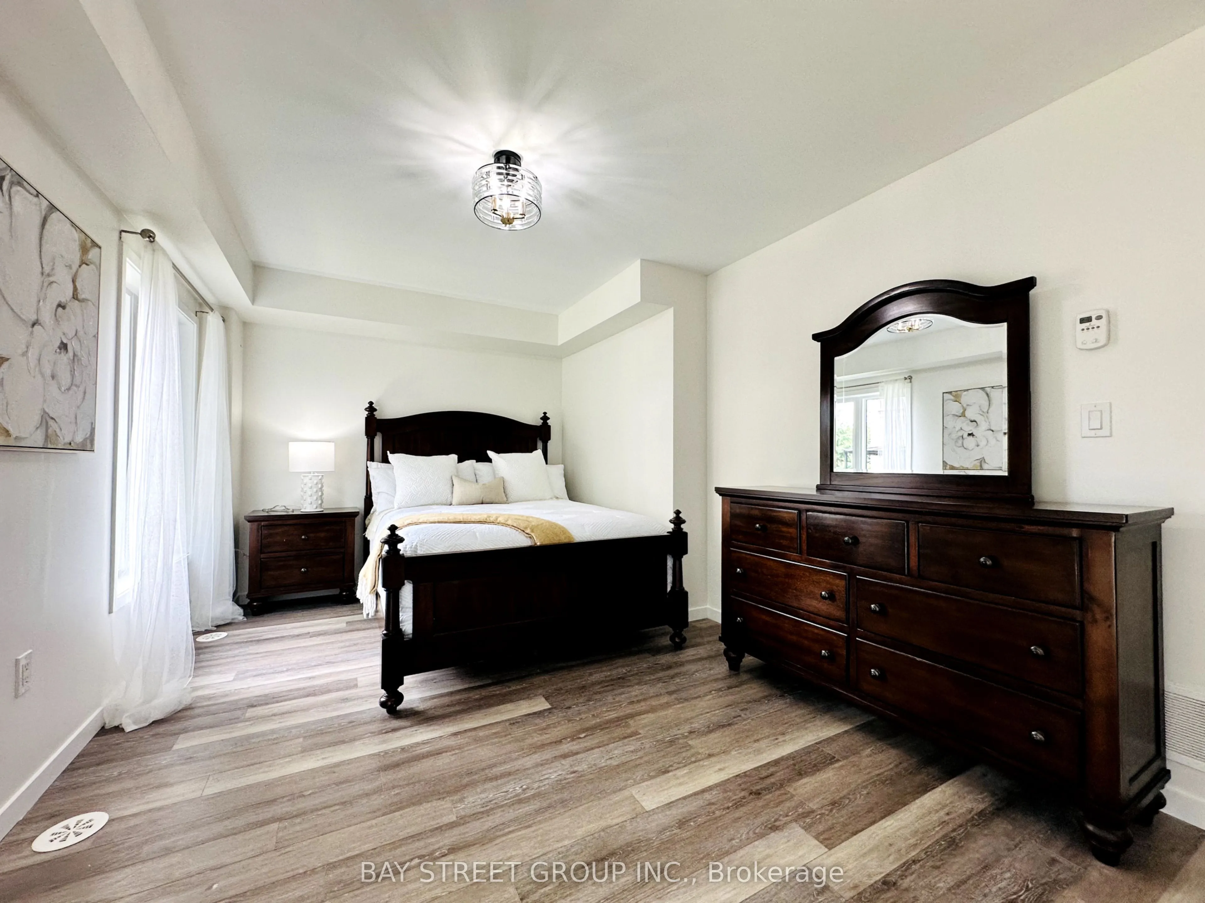 9 Armillo Place