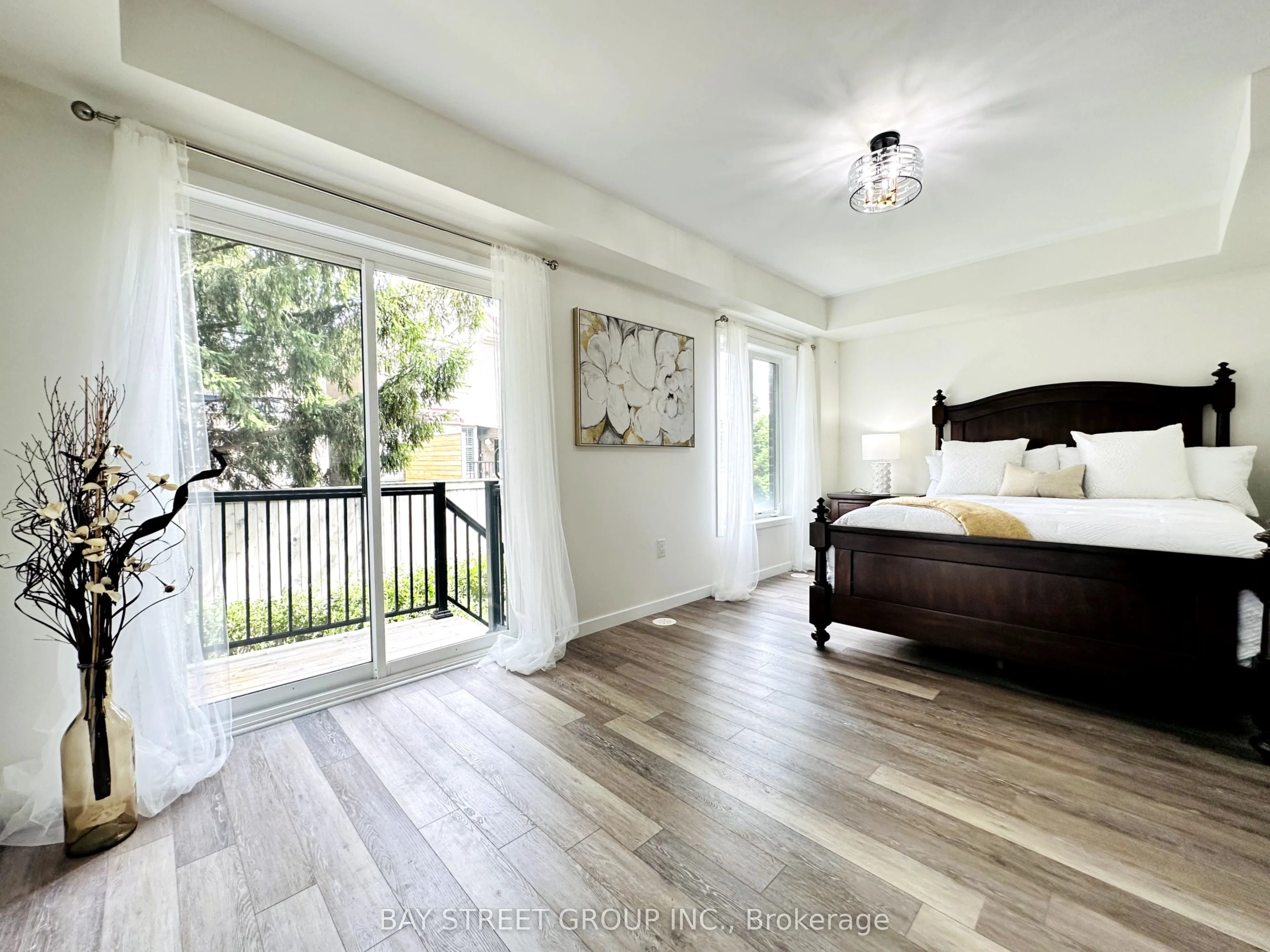 9 Armillo Place