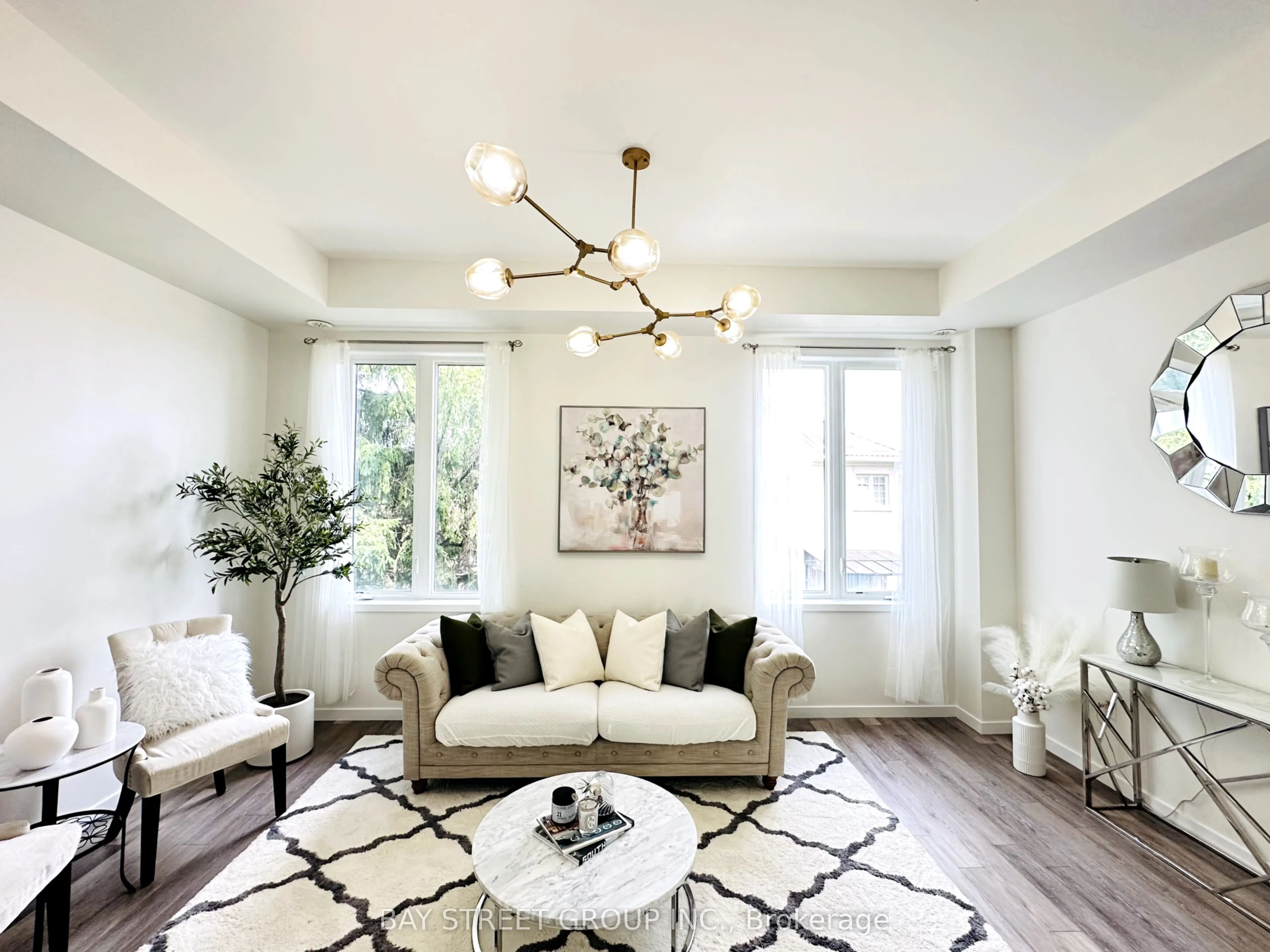 9 Armillo Place