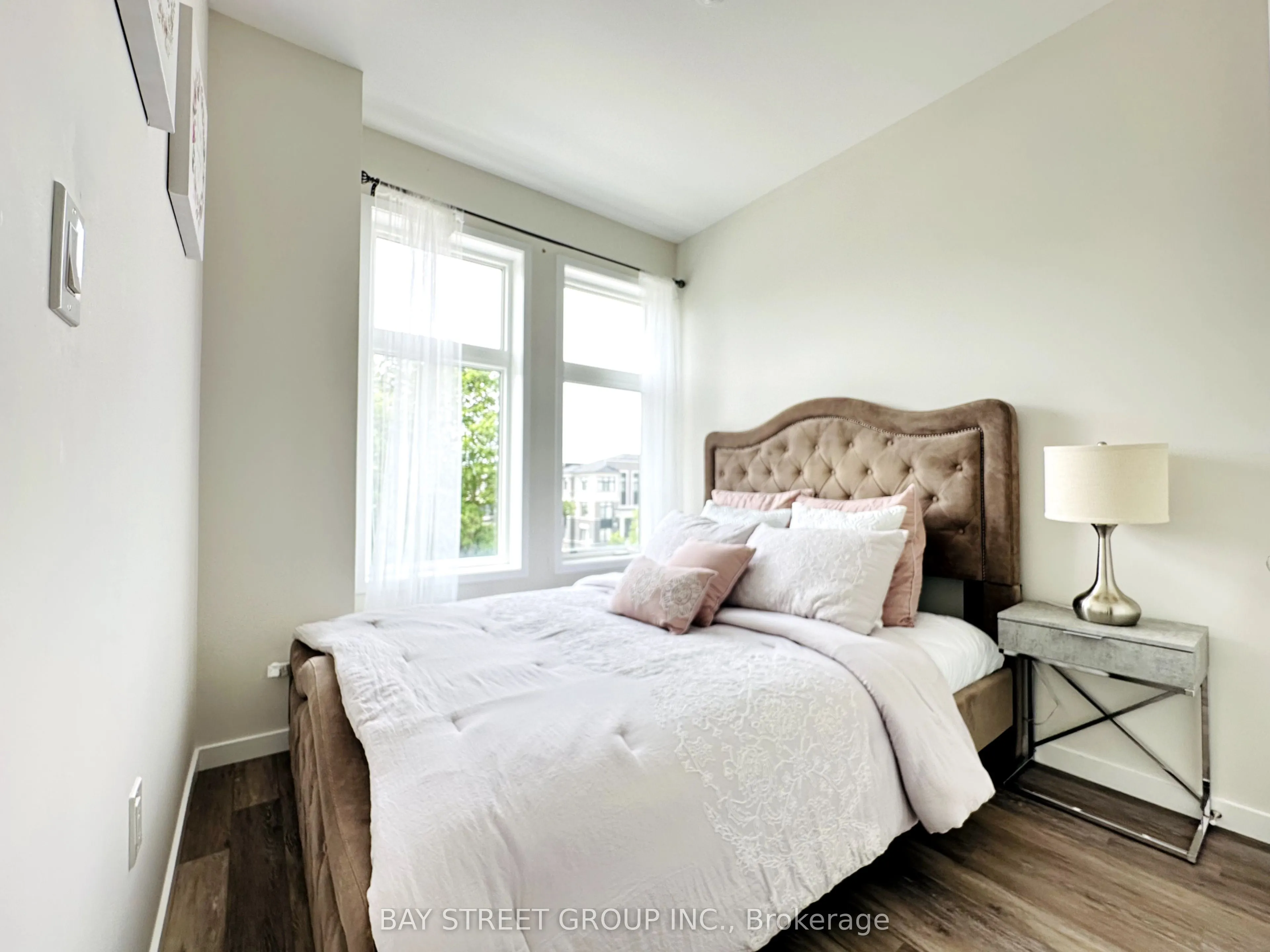 9 Armillo Place