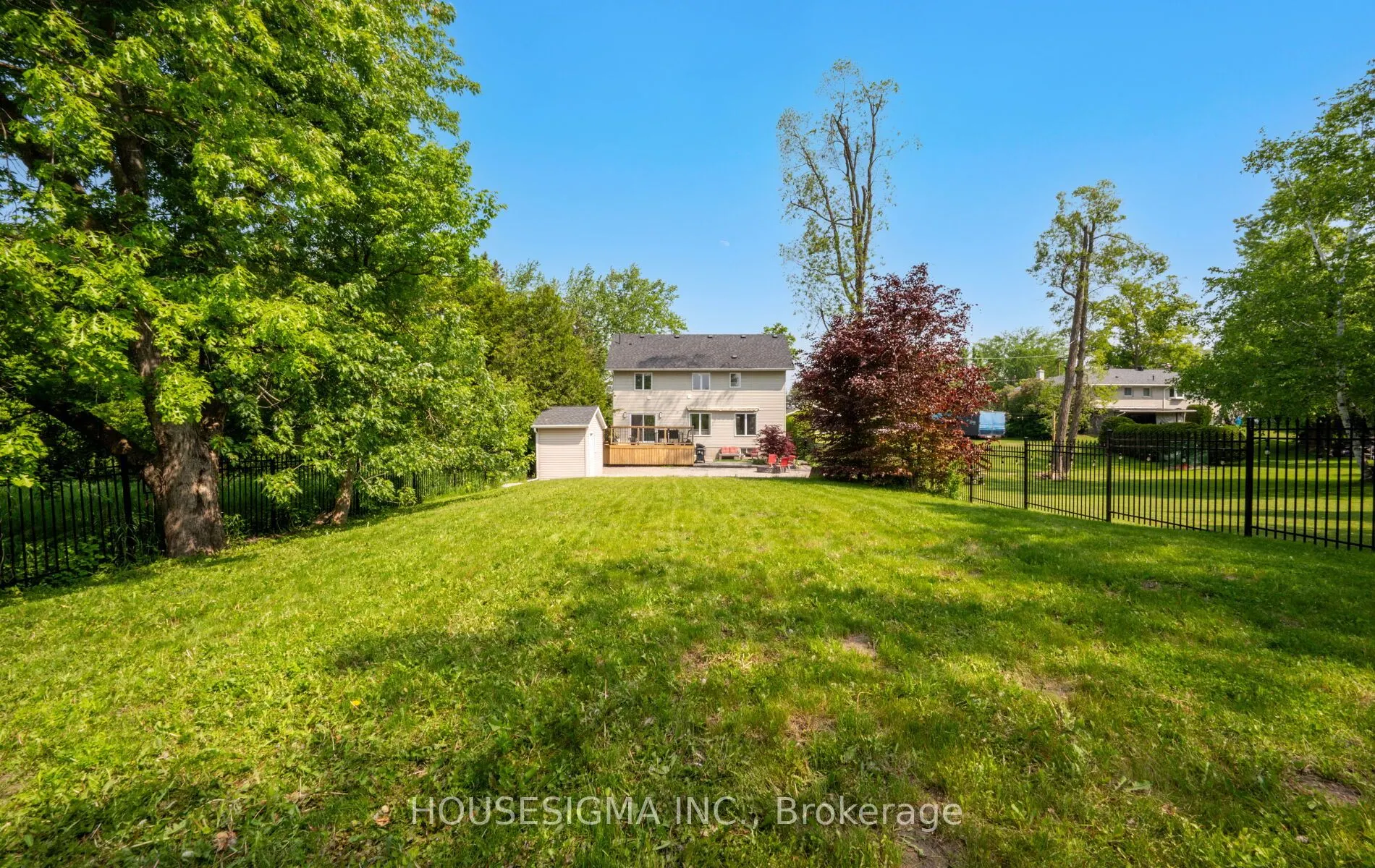 6053 Hillsdale Drive