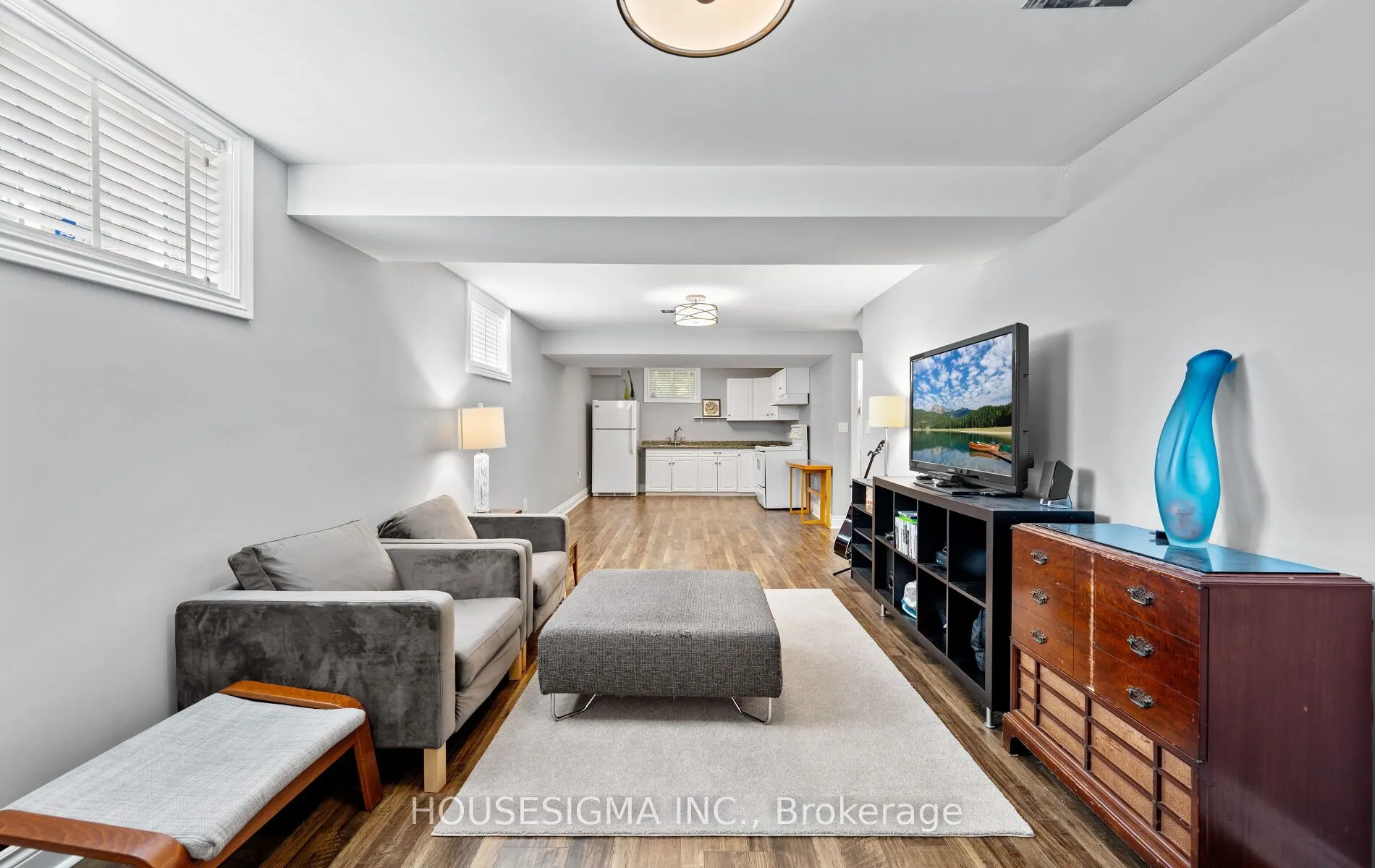 6053 Hillsdale Drive