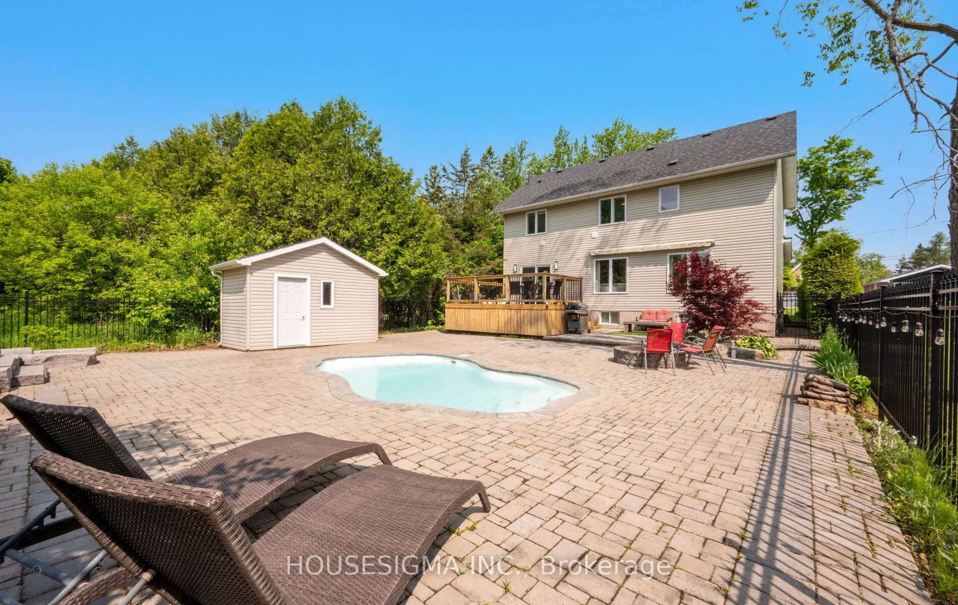 6053 Hillsdale Drive