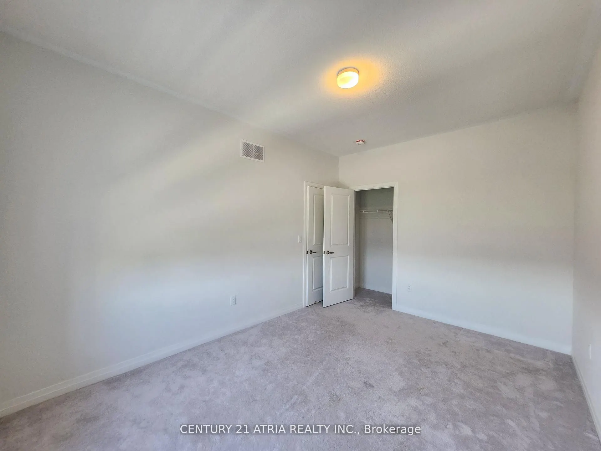 97 Schmeltzer Crescent