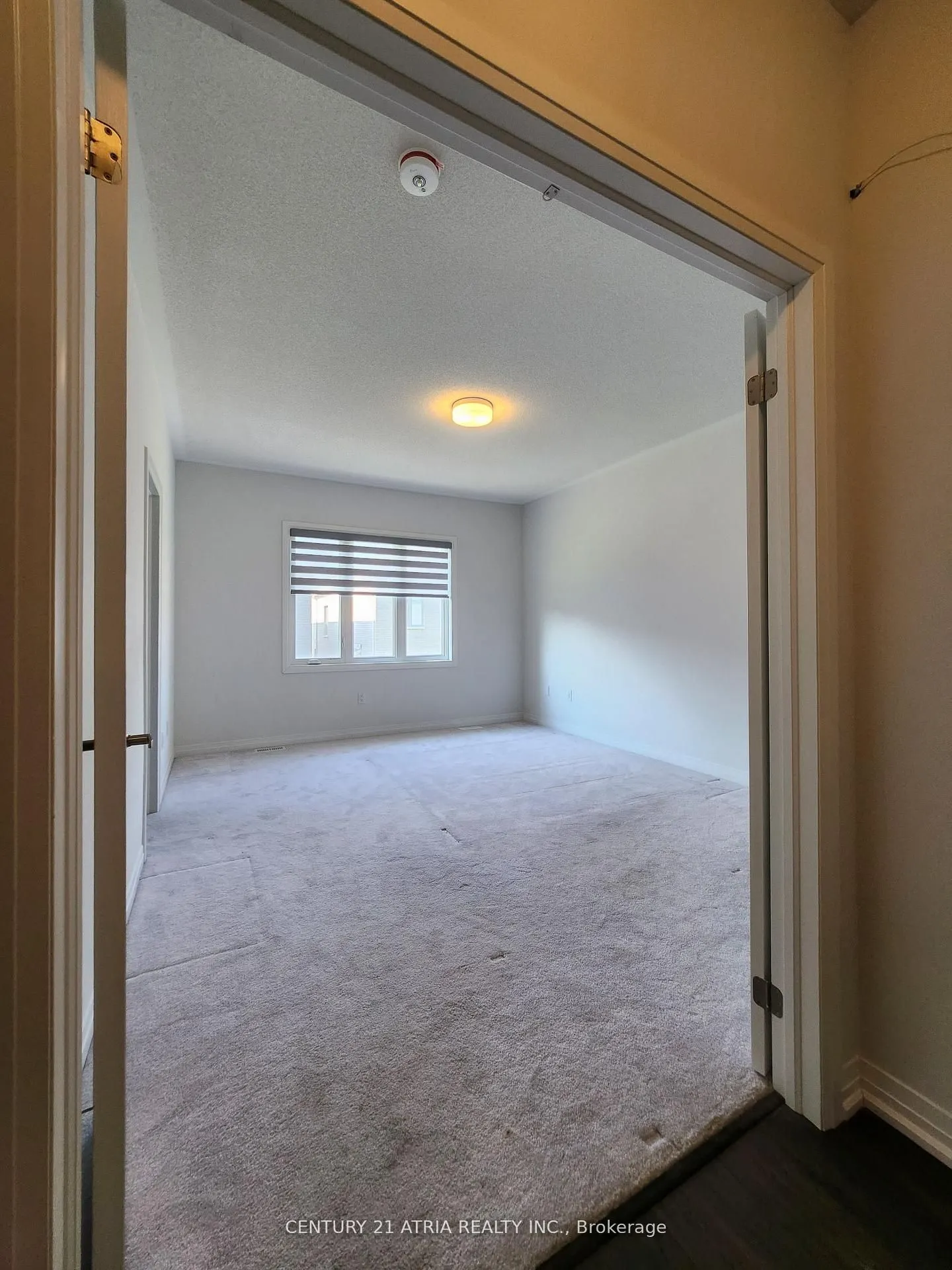 97 Schmeltzer Crescent