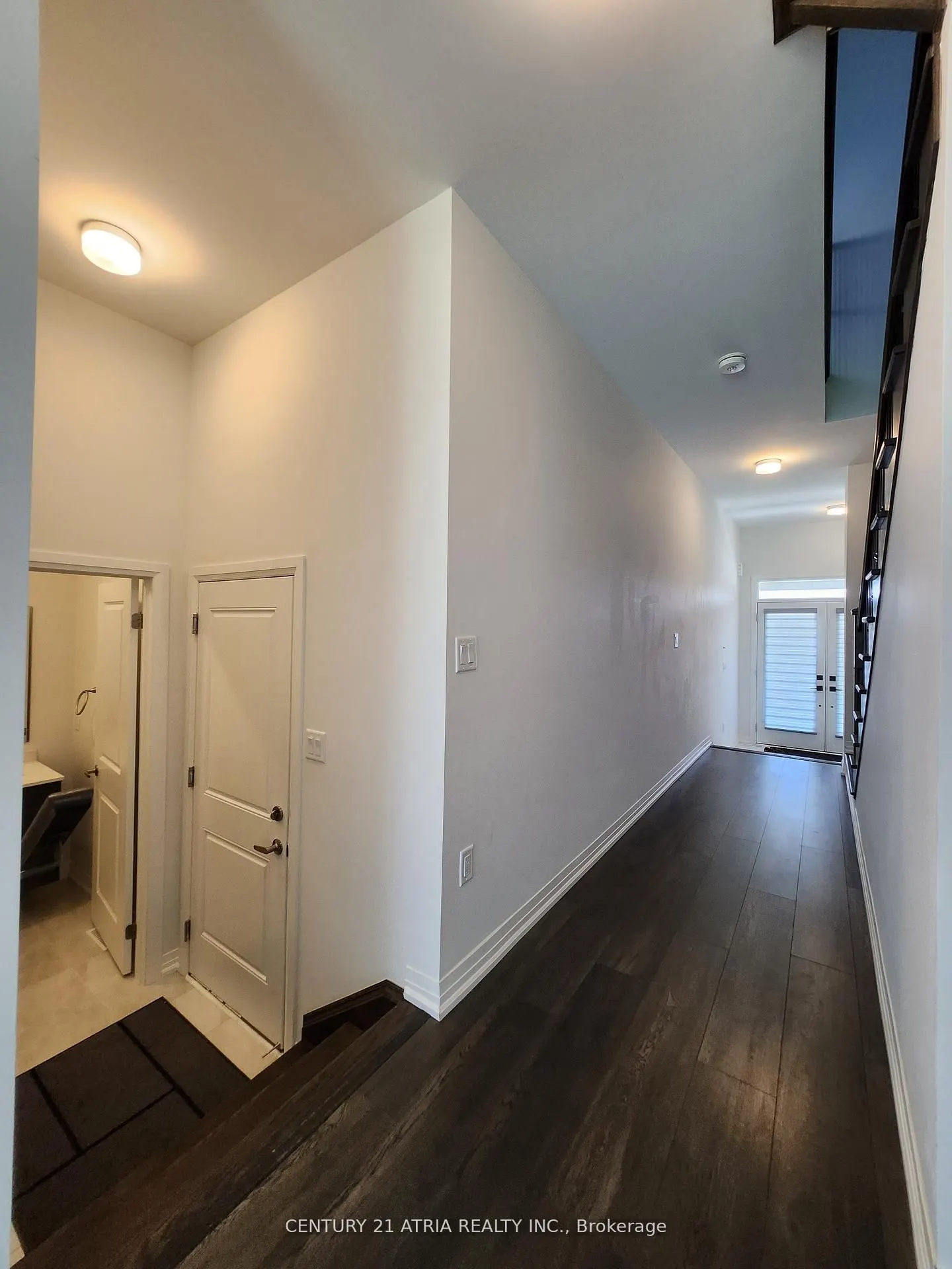 97 Schmeltzer Crescent