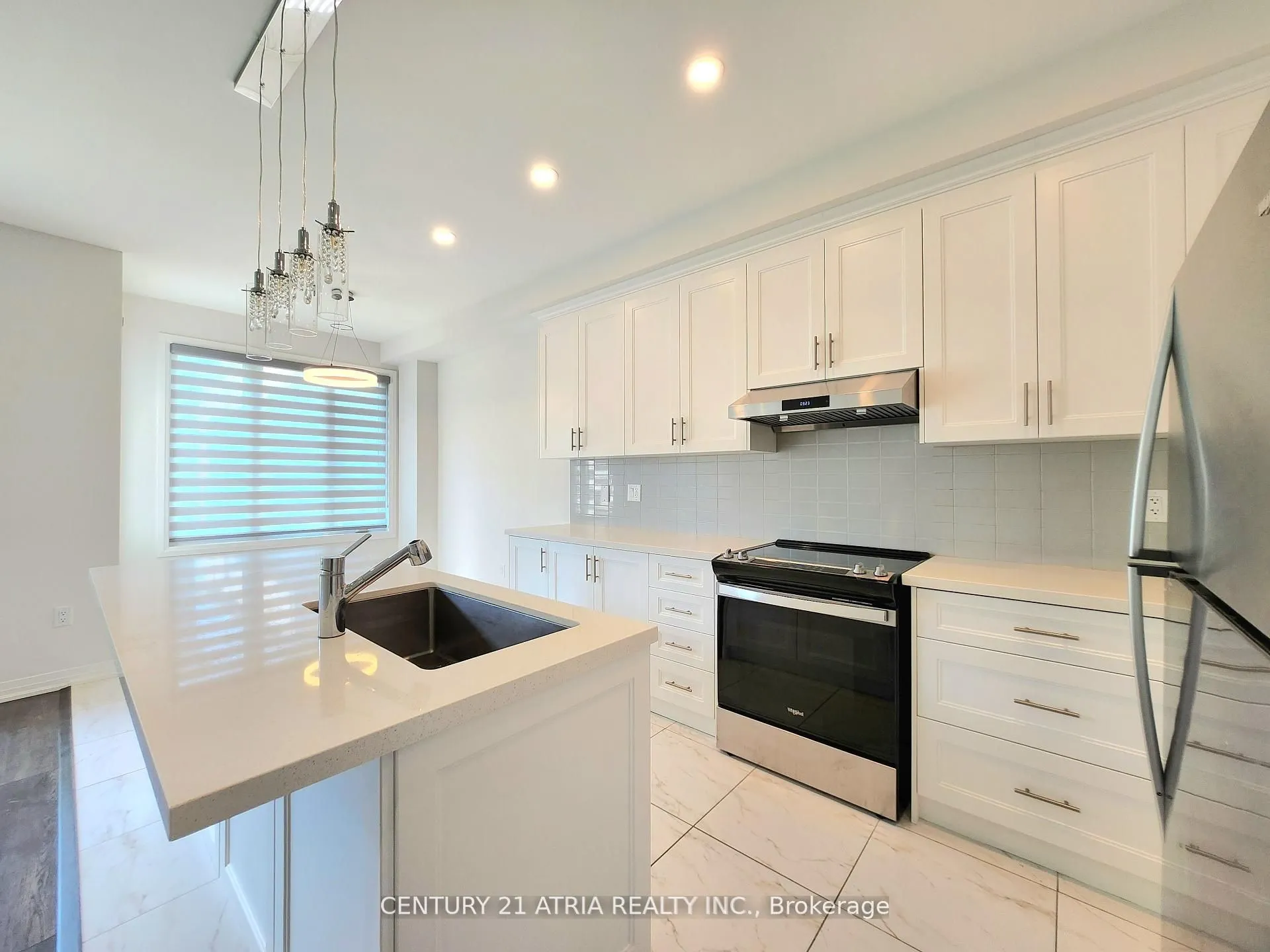 97 Schmeltzer Crescent