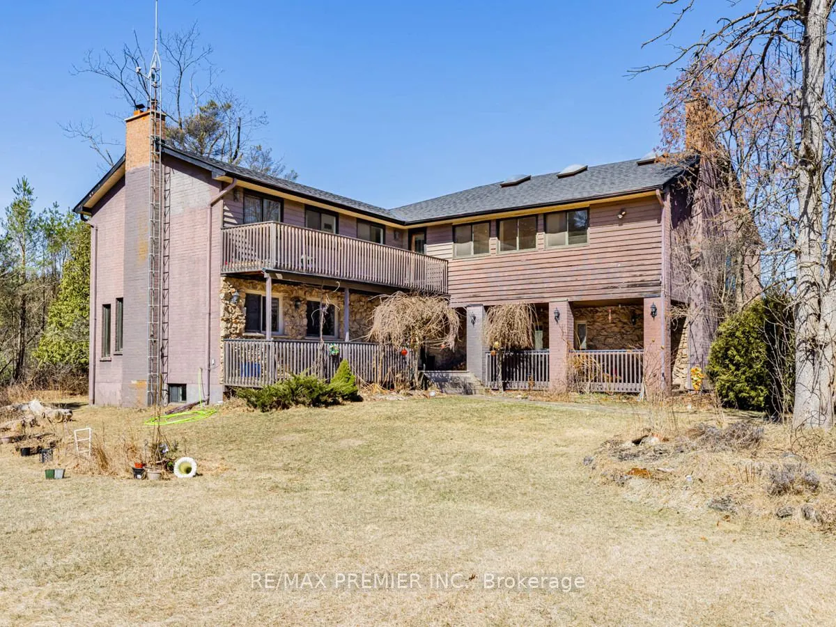 4282 Vivian Road