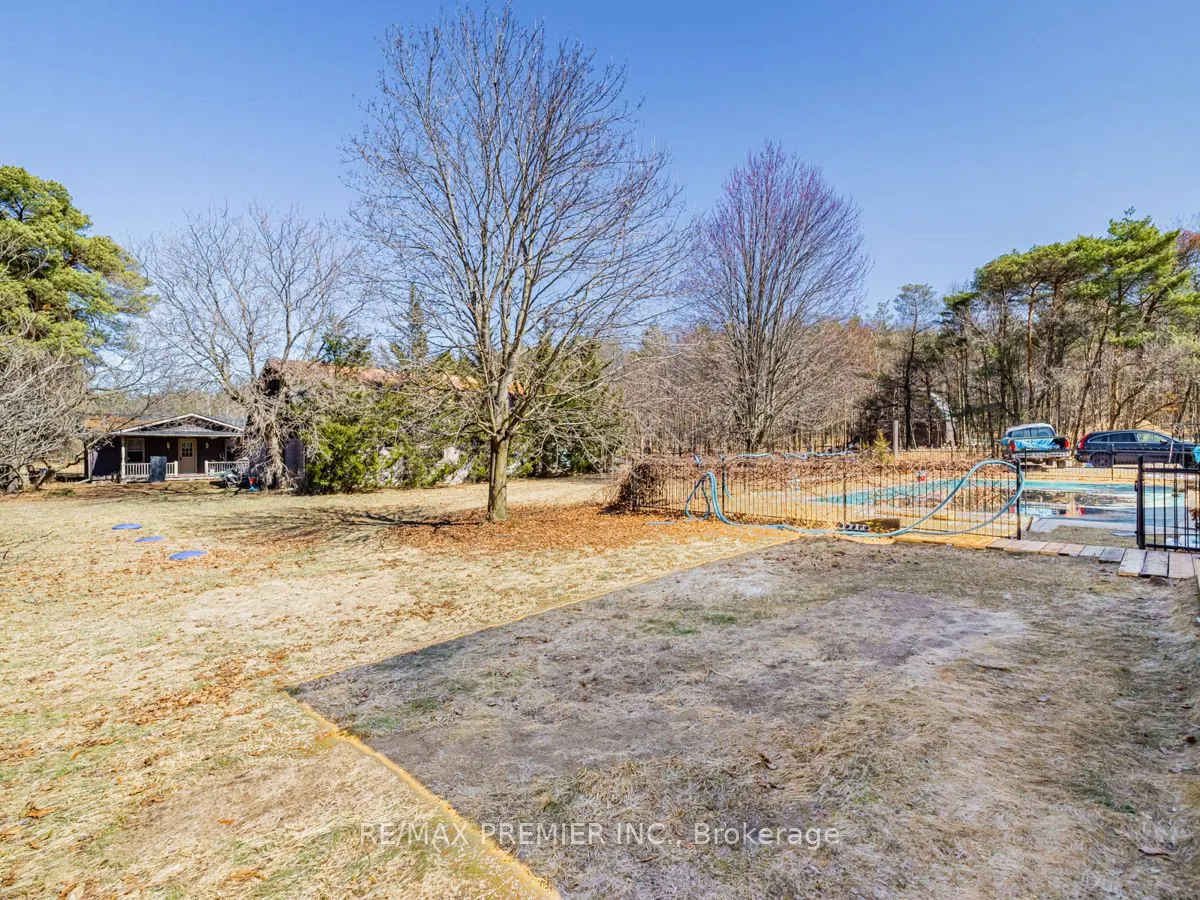 4282 Vivian Road
