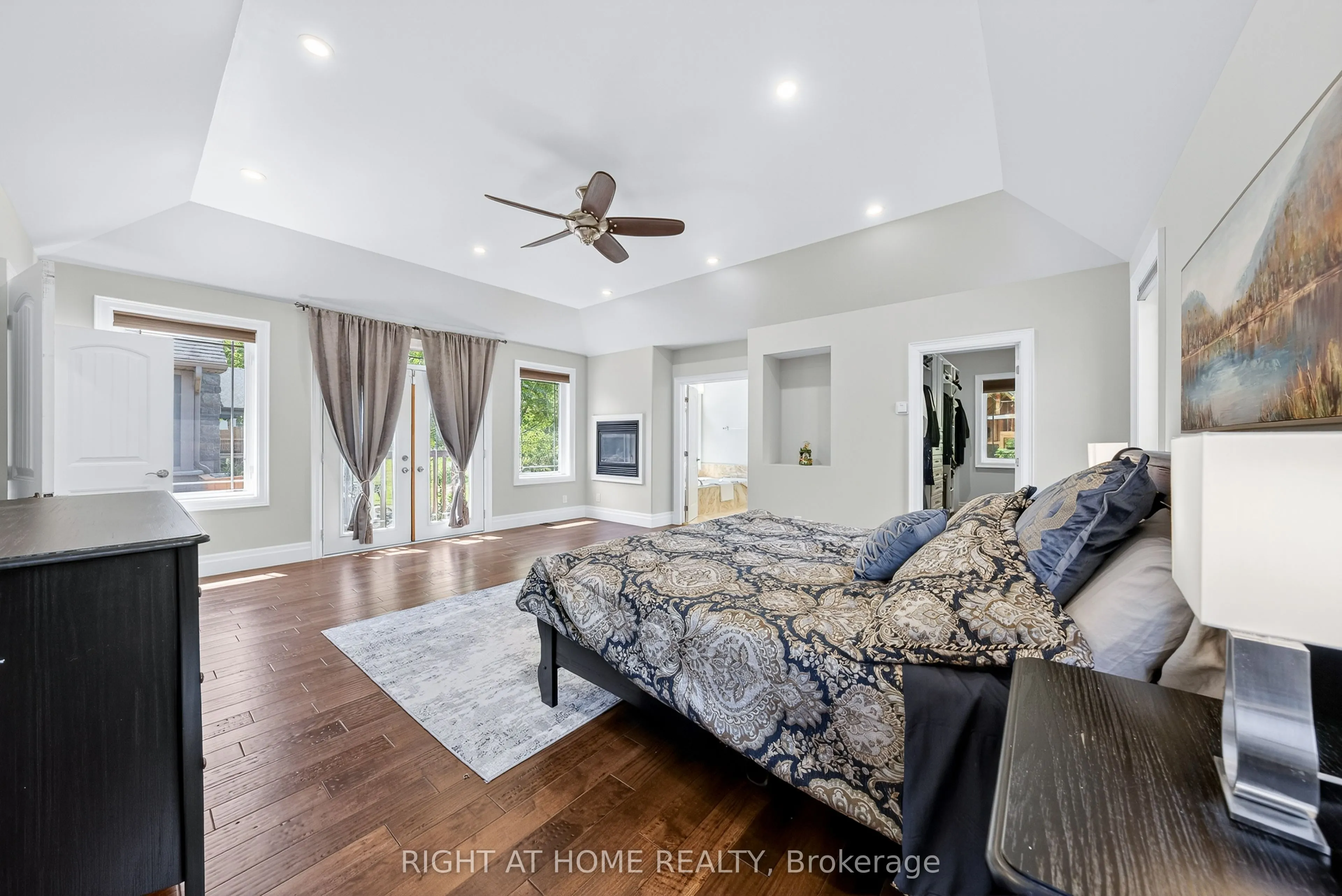 3500 Crescent Harbour Road