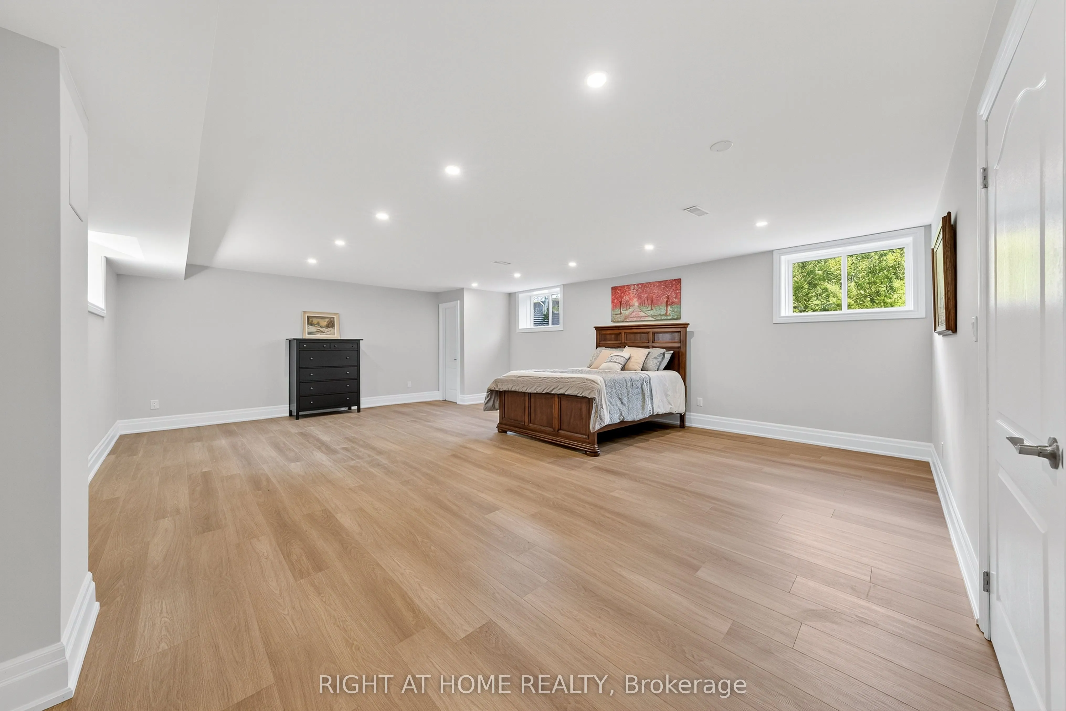 3500 Crescent Harbour Road