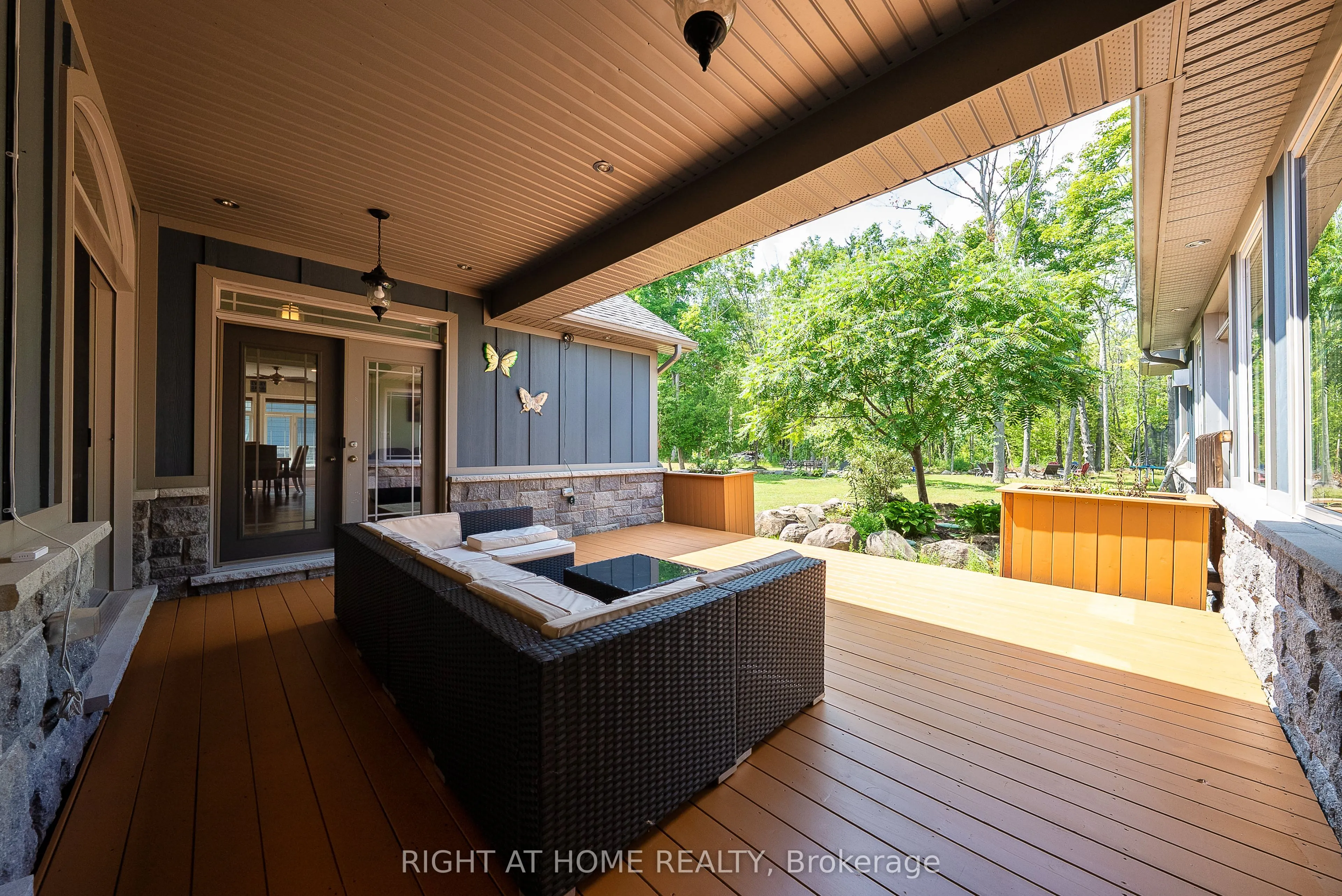 3500 Crescent Harbour Road