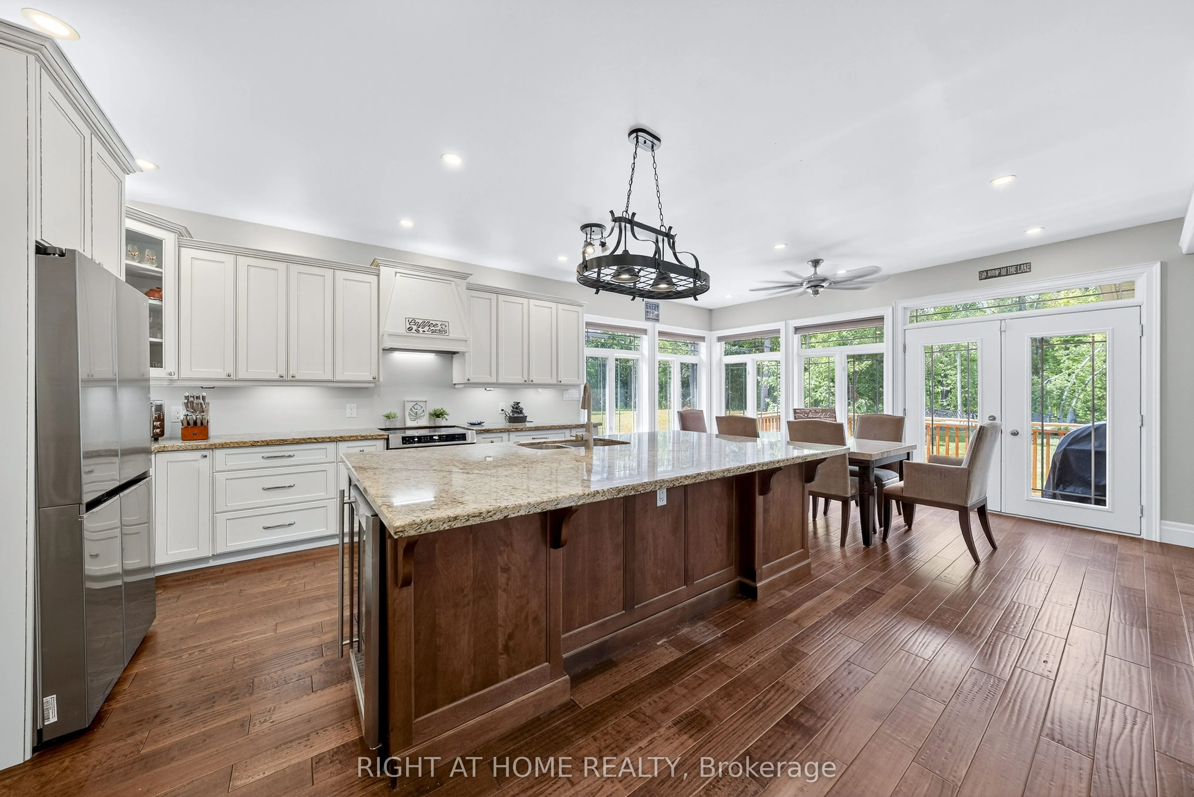3500 Crescent Harbour Road