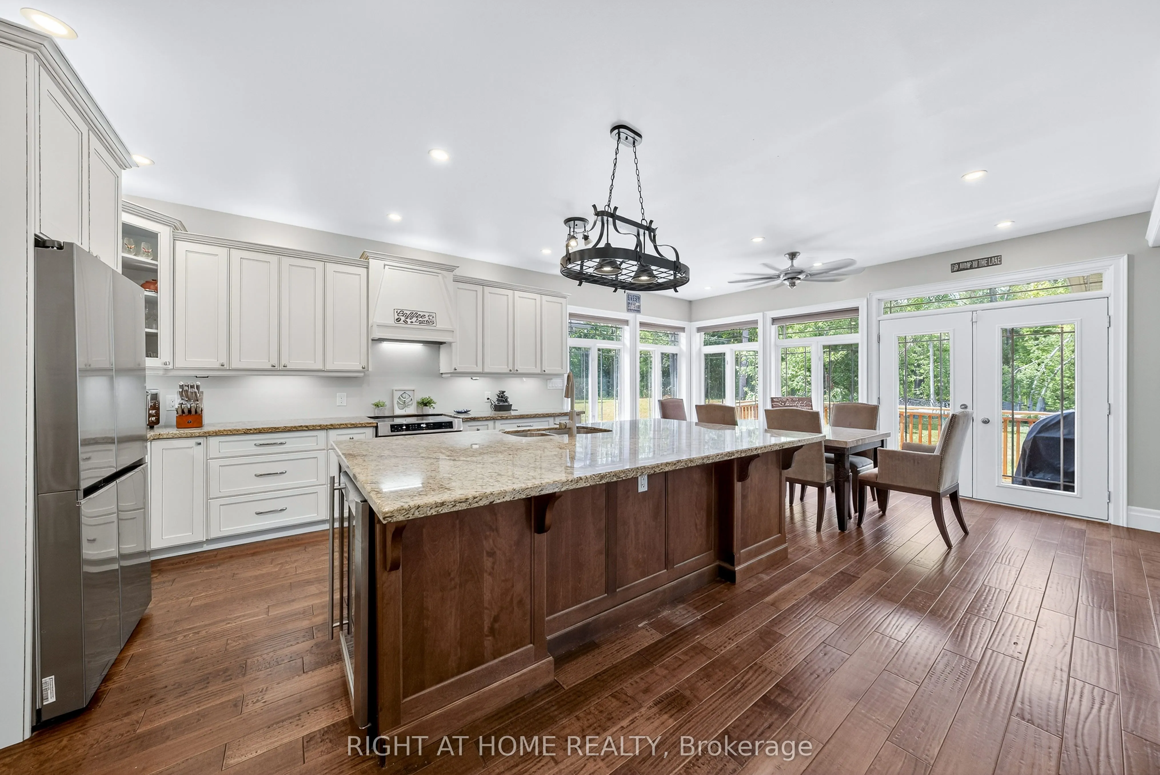 3500 Crescent Harbour Road