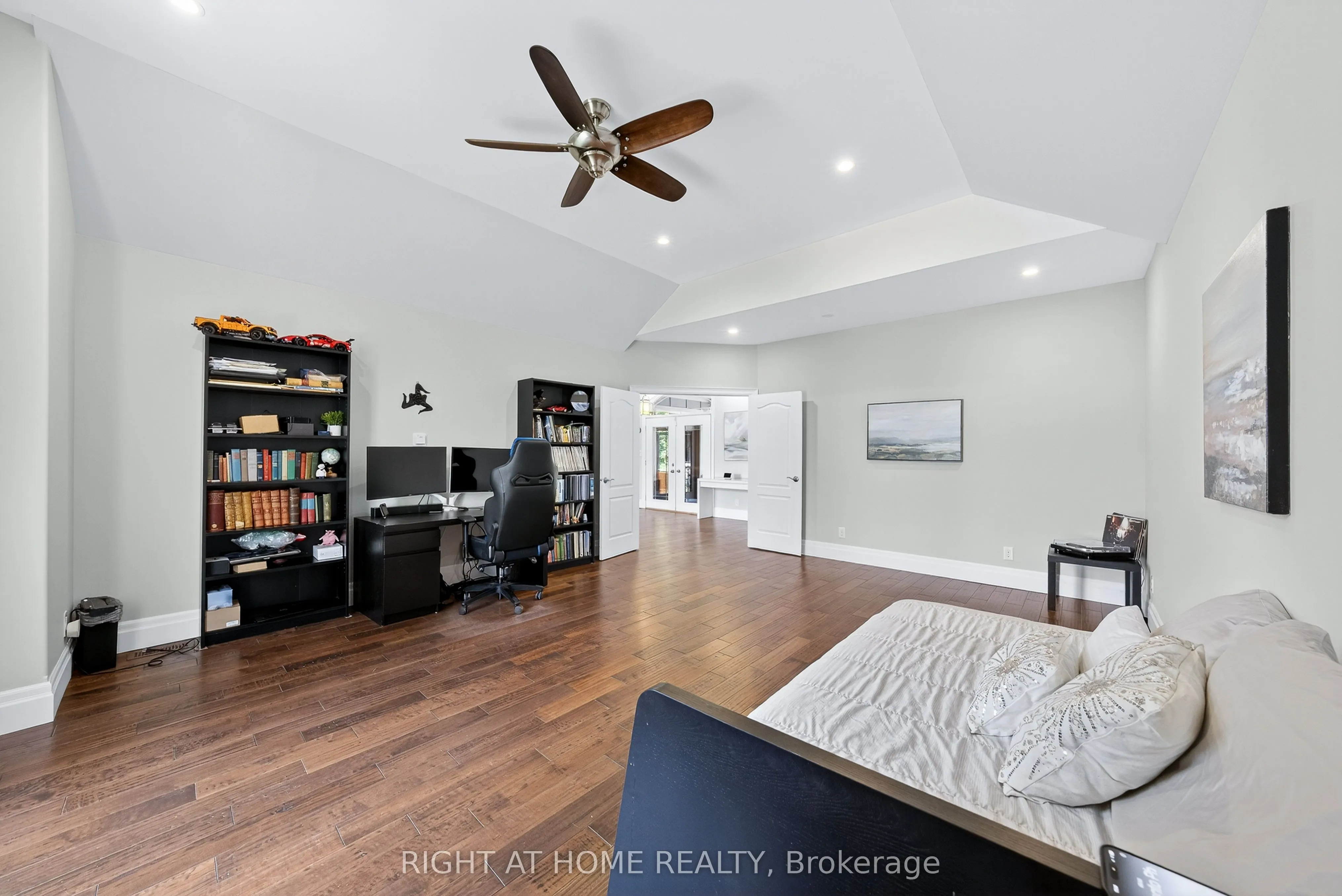 3500 Crescent Harbour Road