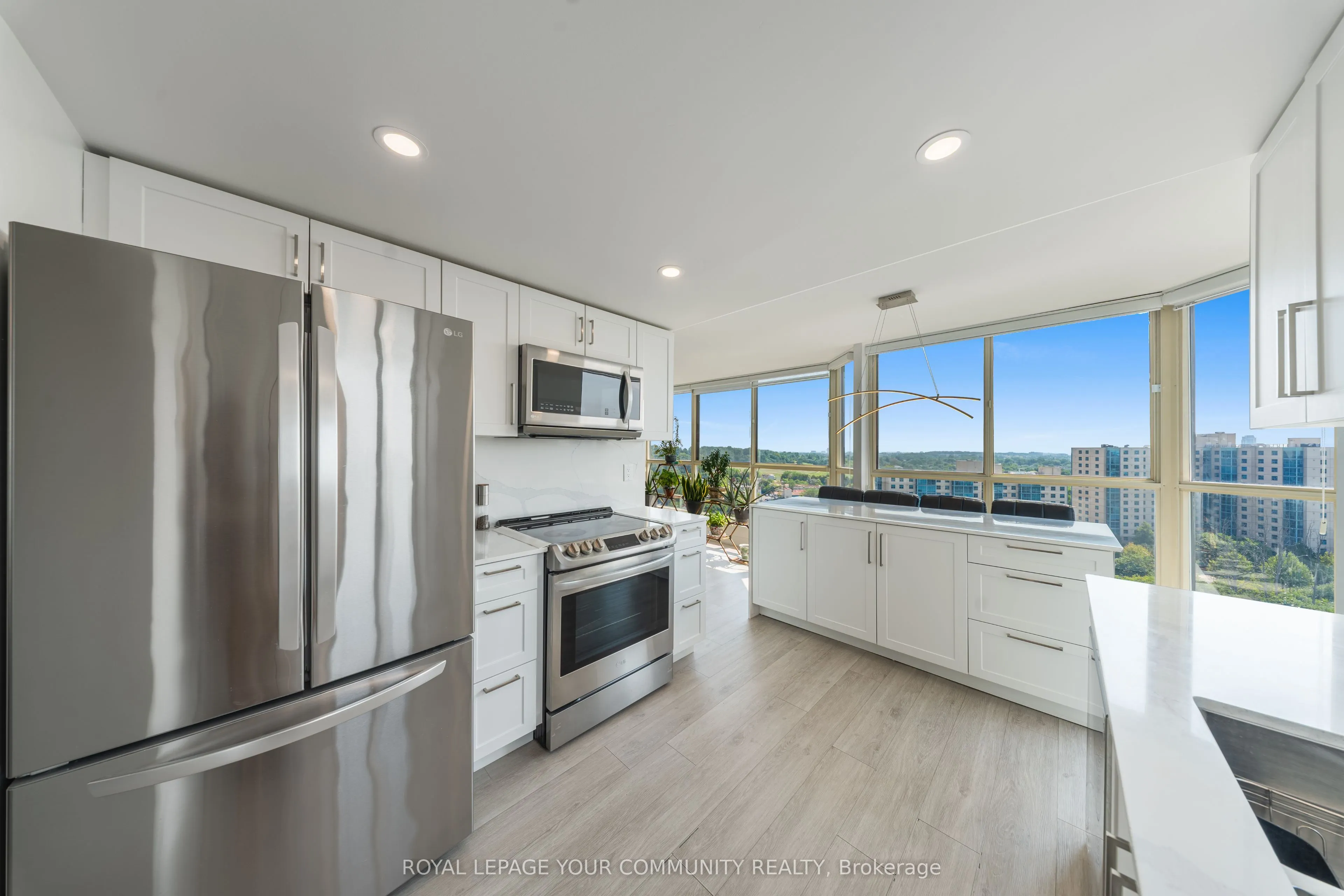 100 OBSERVATORY Lane, #1503