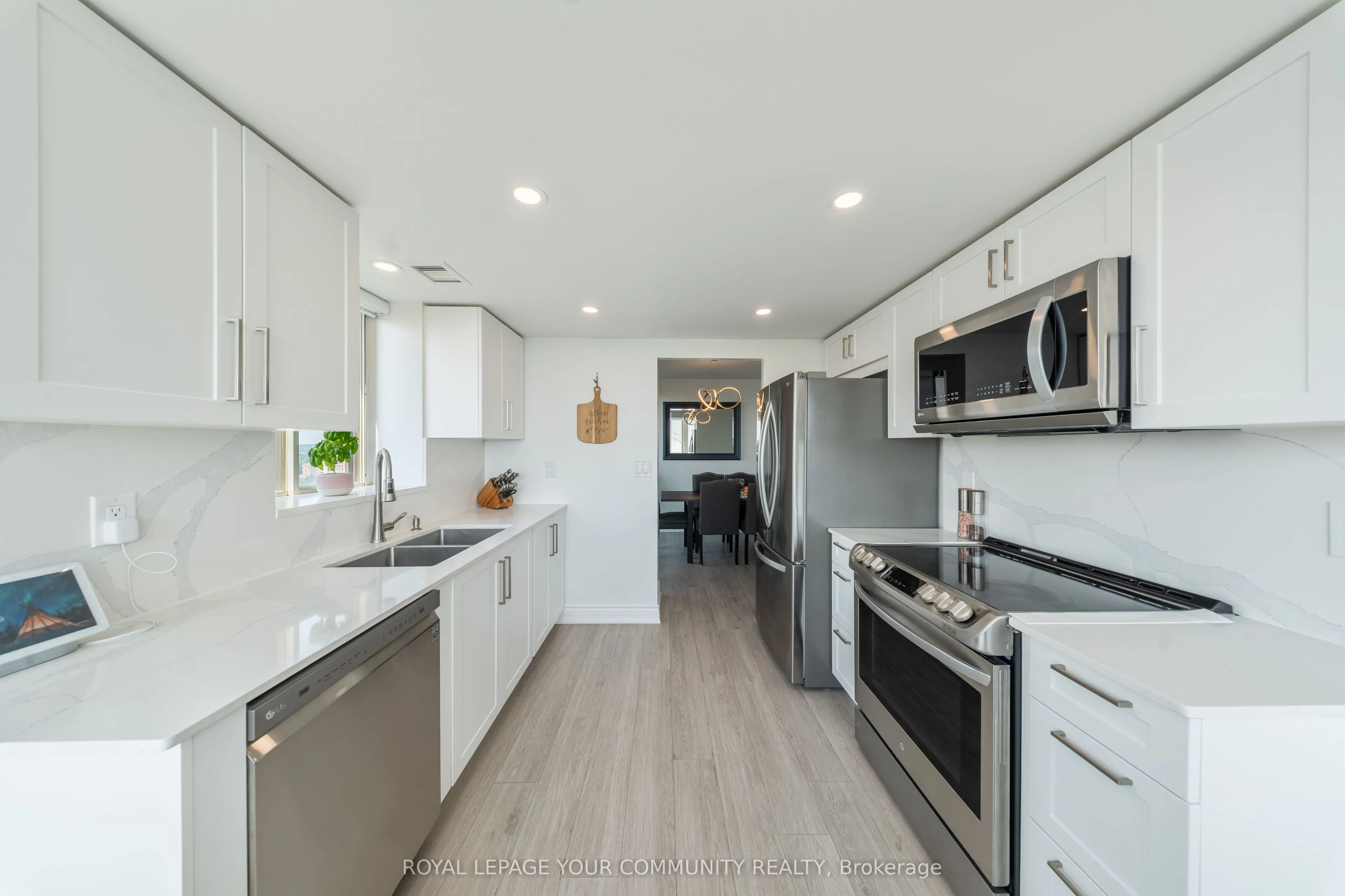 100 OBSERVATORY Lane, #1503