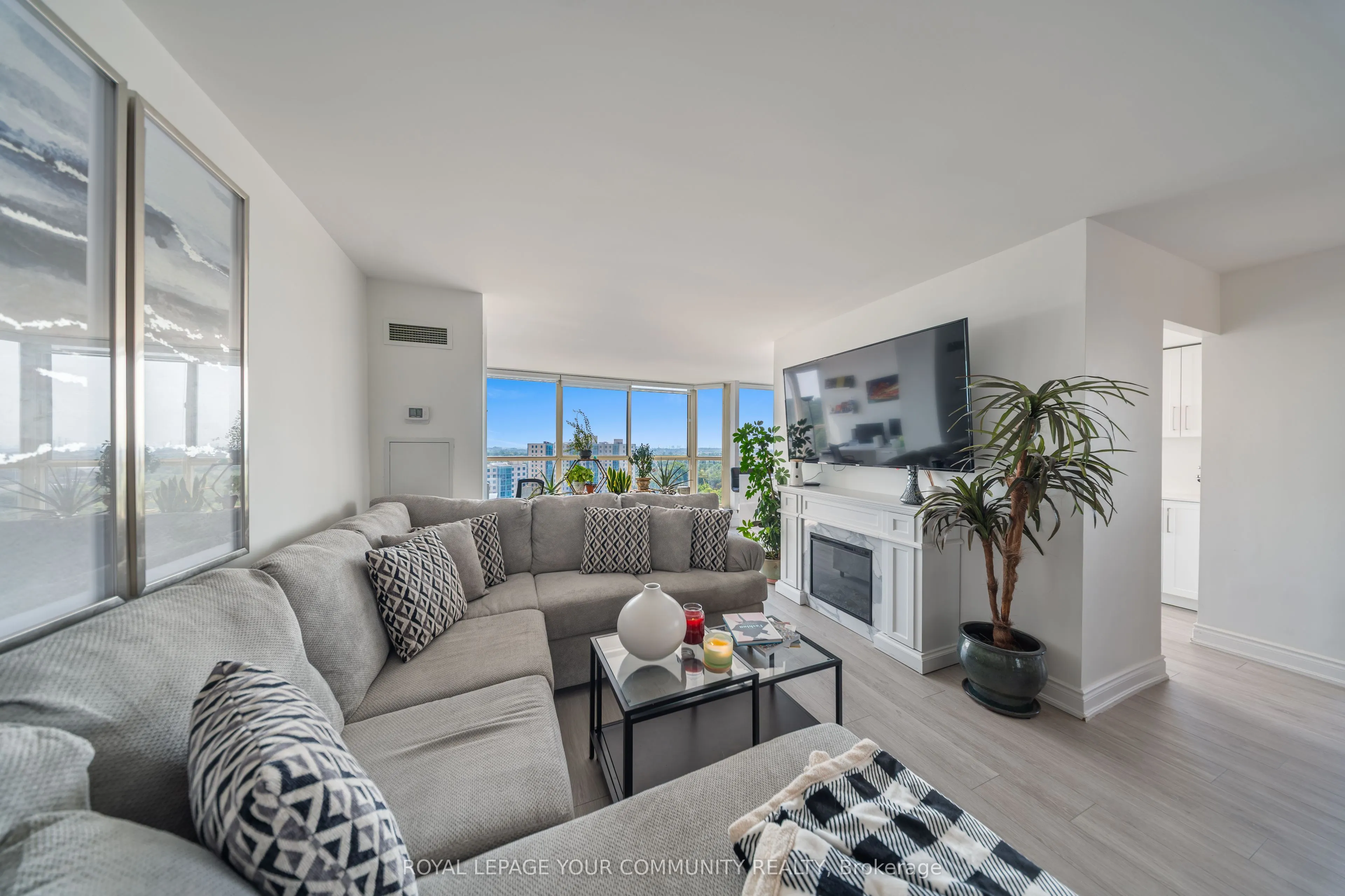 100 OBSERVATORY Lane, #1503