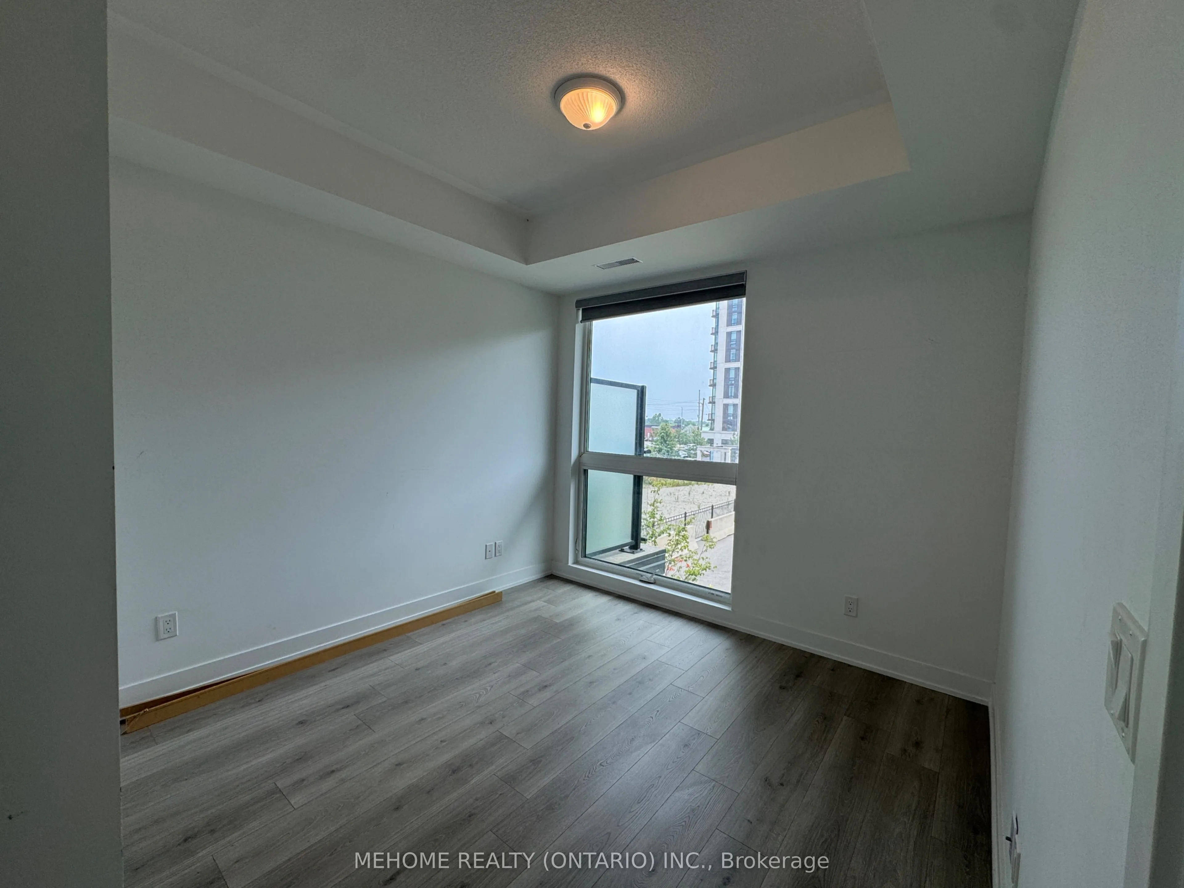 1709 Bur Oak Avenue, #207