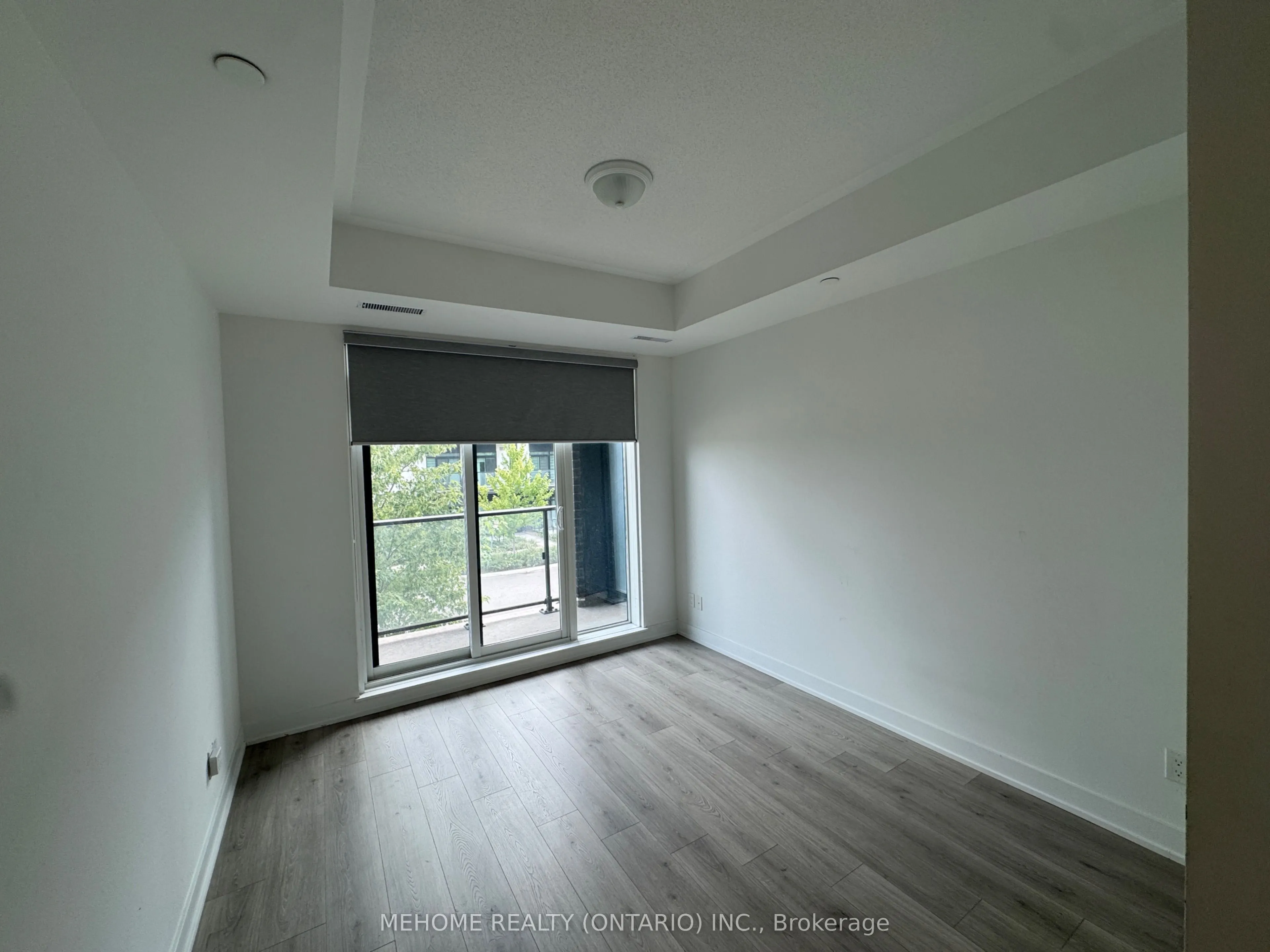 1709 Bur Oak Avenue, #207