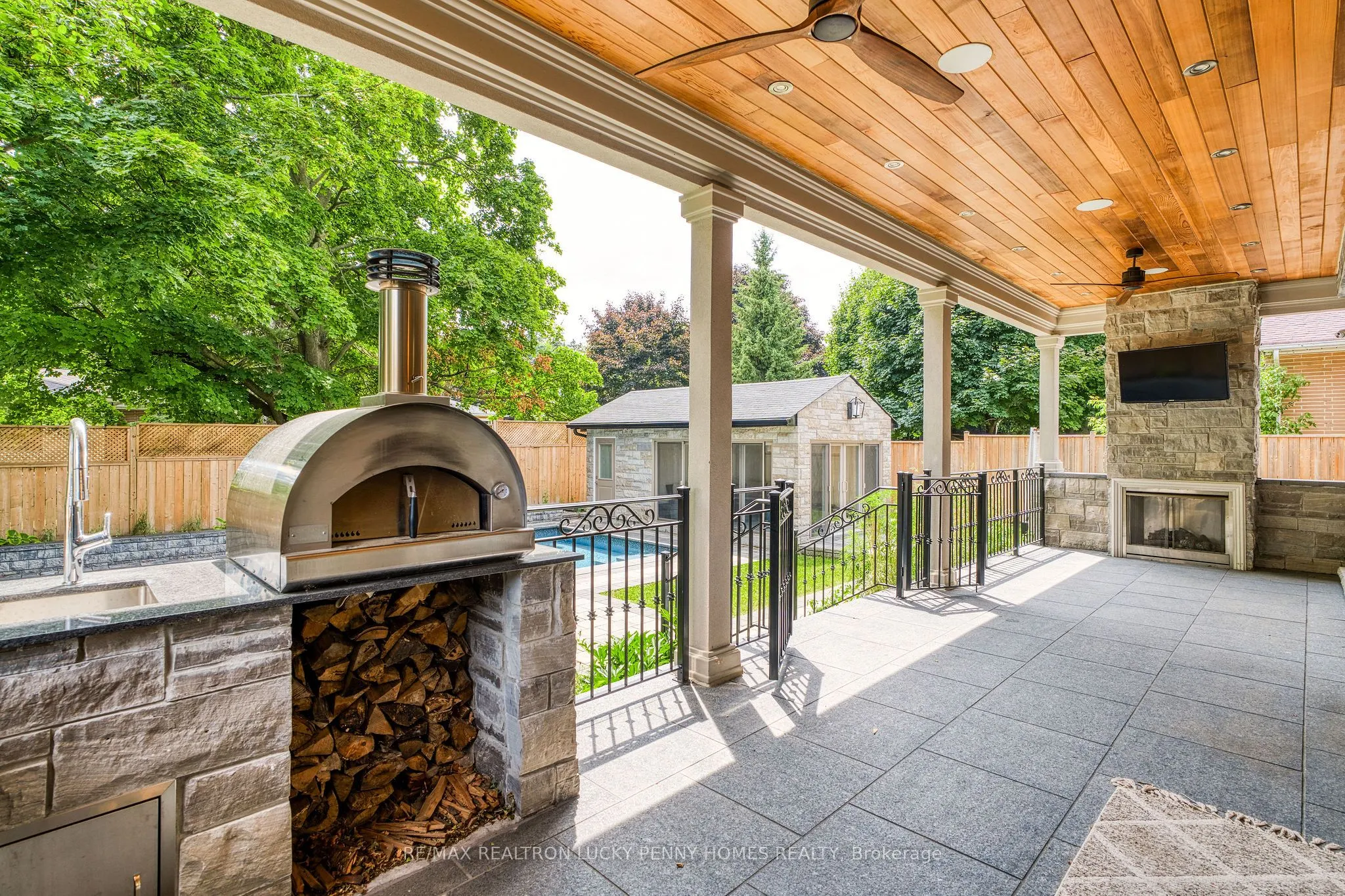 25 Talisman Crescent