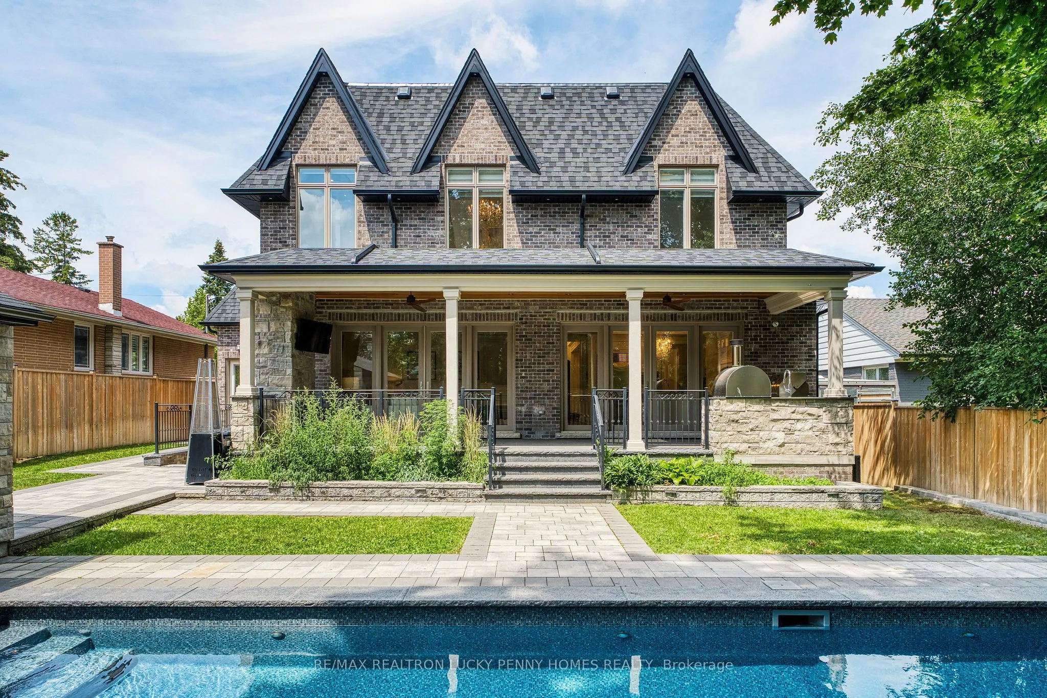 25 Talisman Crescent