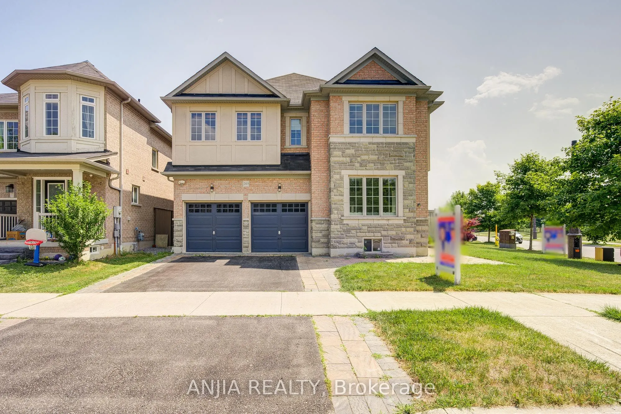 203 Richard Underhill Avenue
