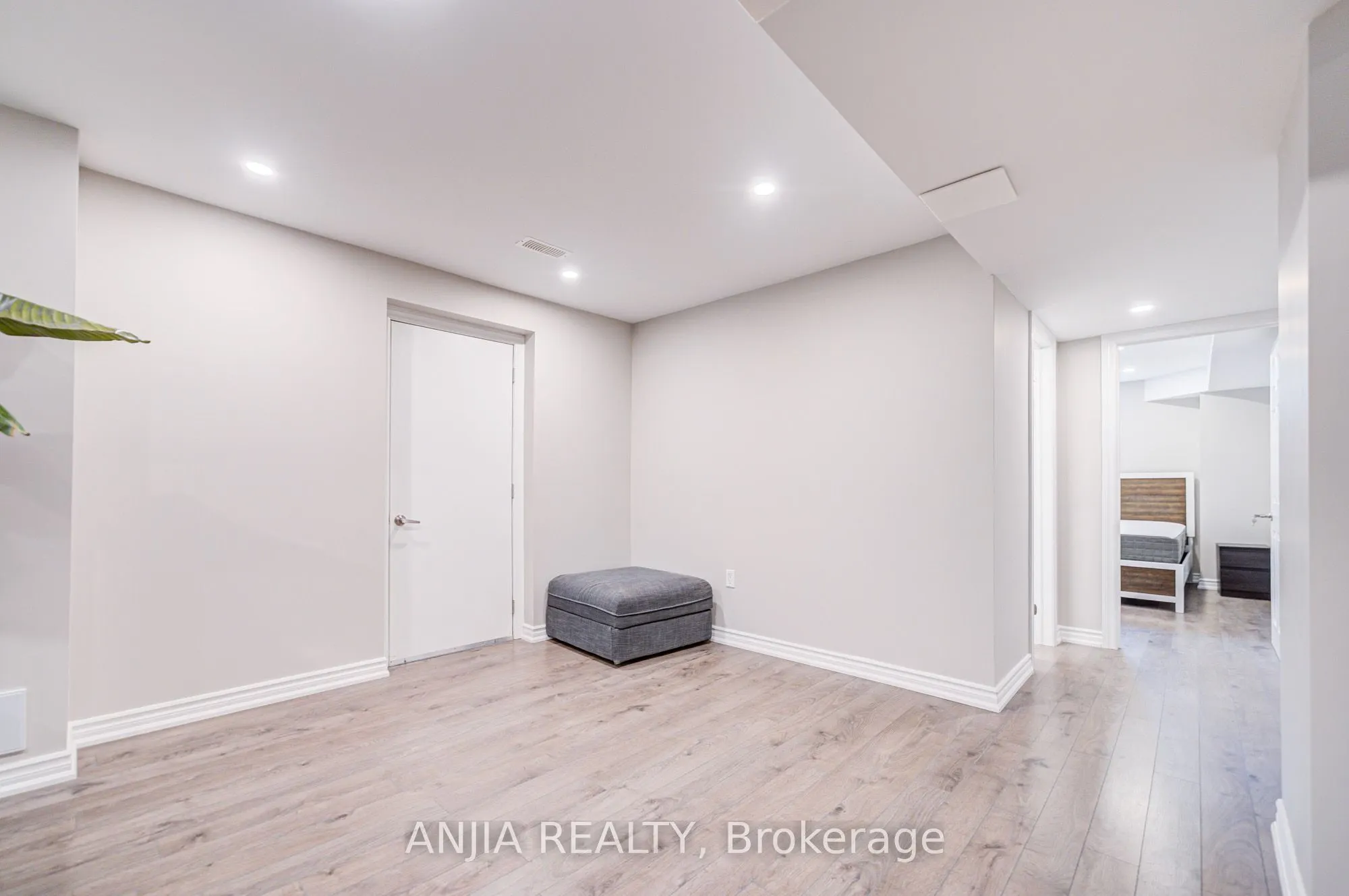 203 Richard Underhill Avenue