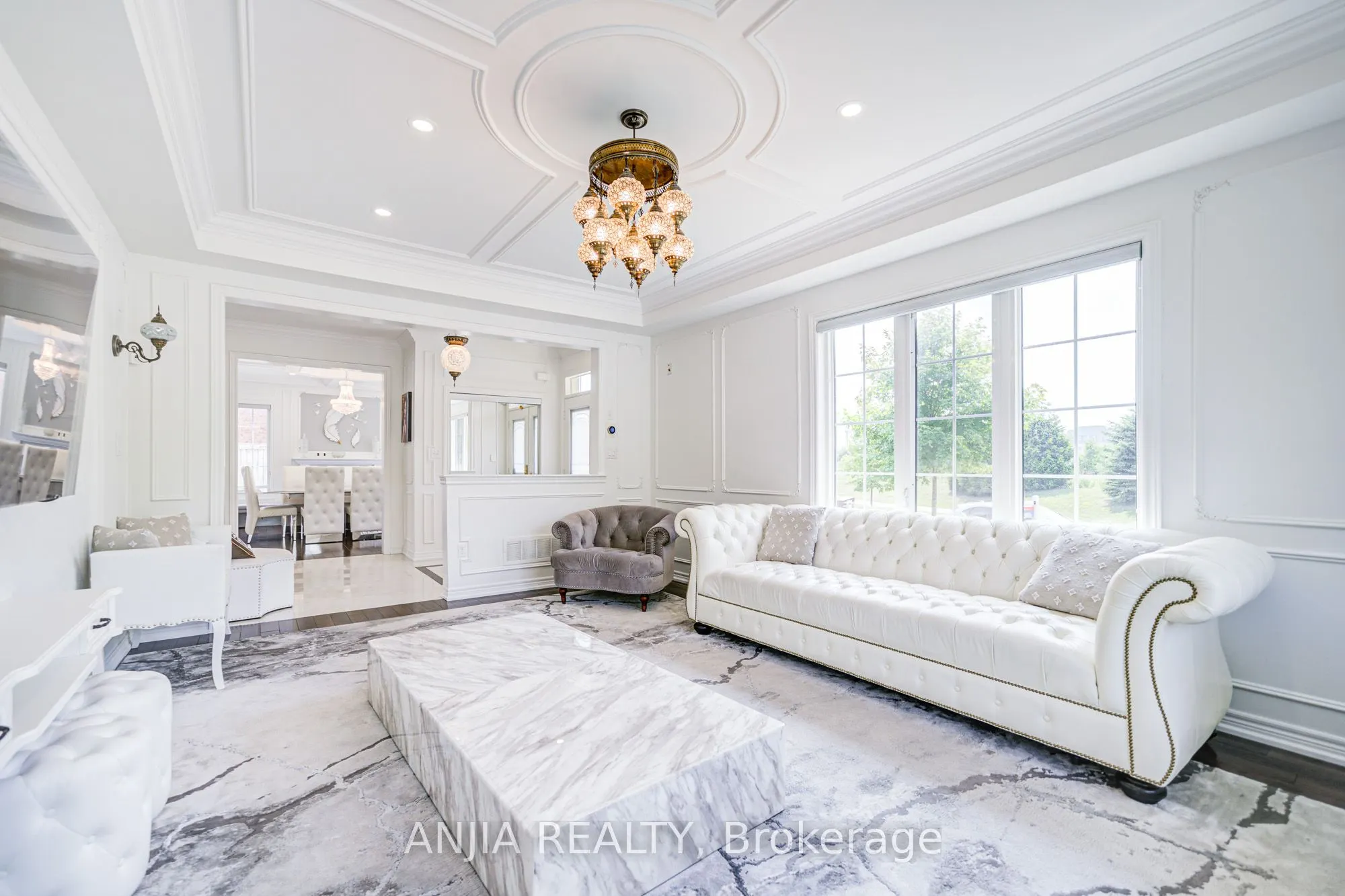 203 Richard Underhill Avenue