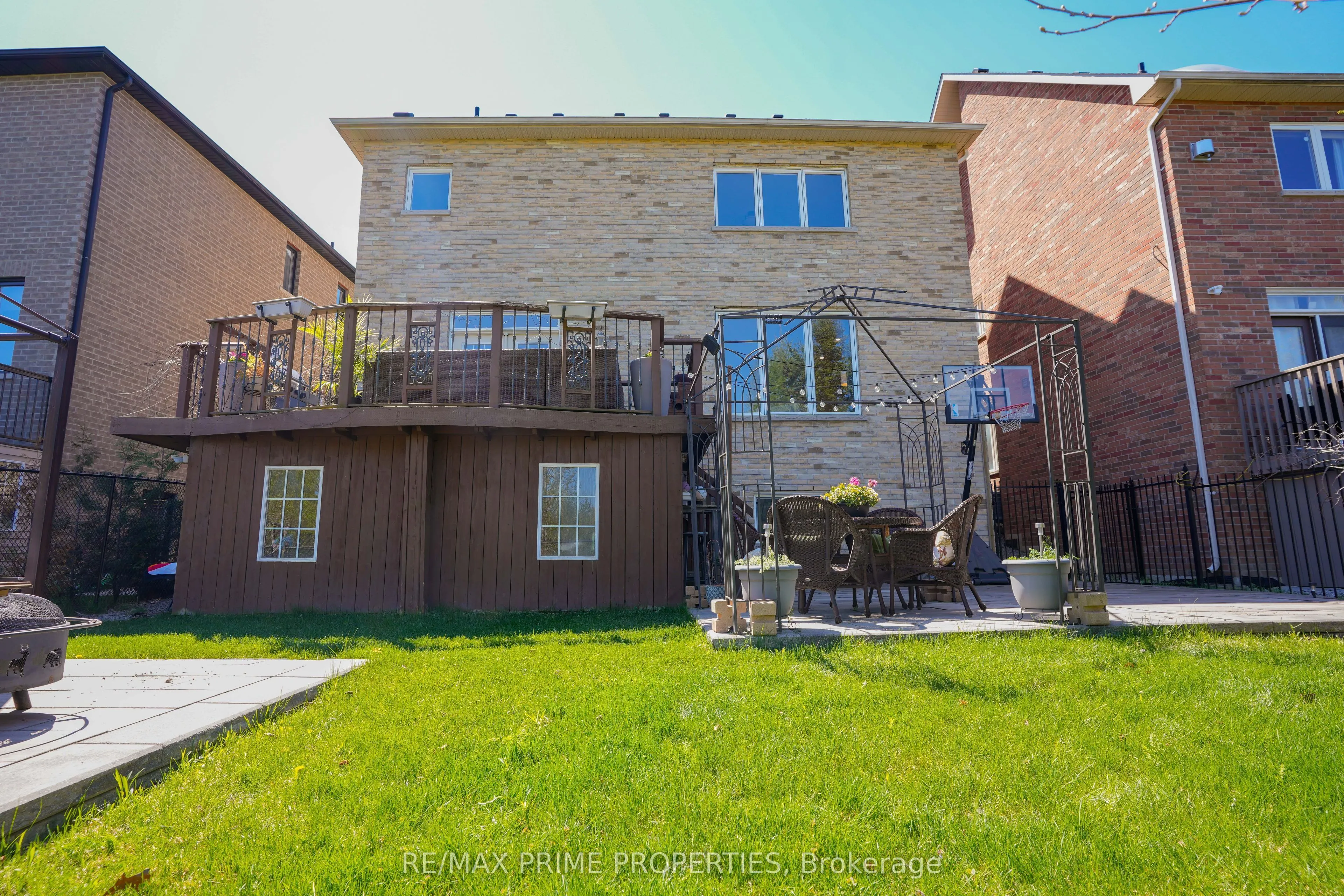 54 Vitlor Drive