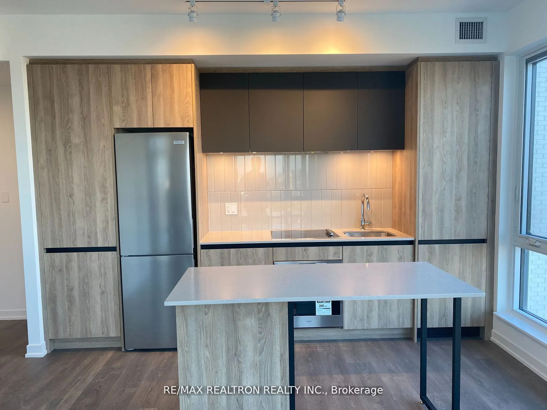 7950 Bathurst Street, #1516
