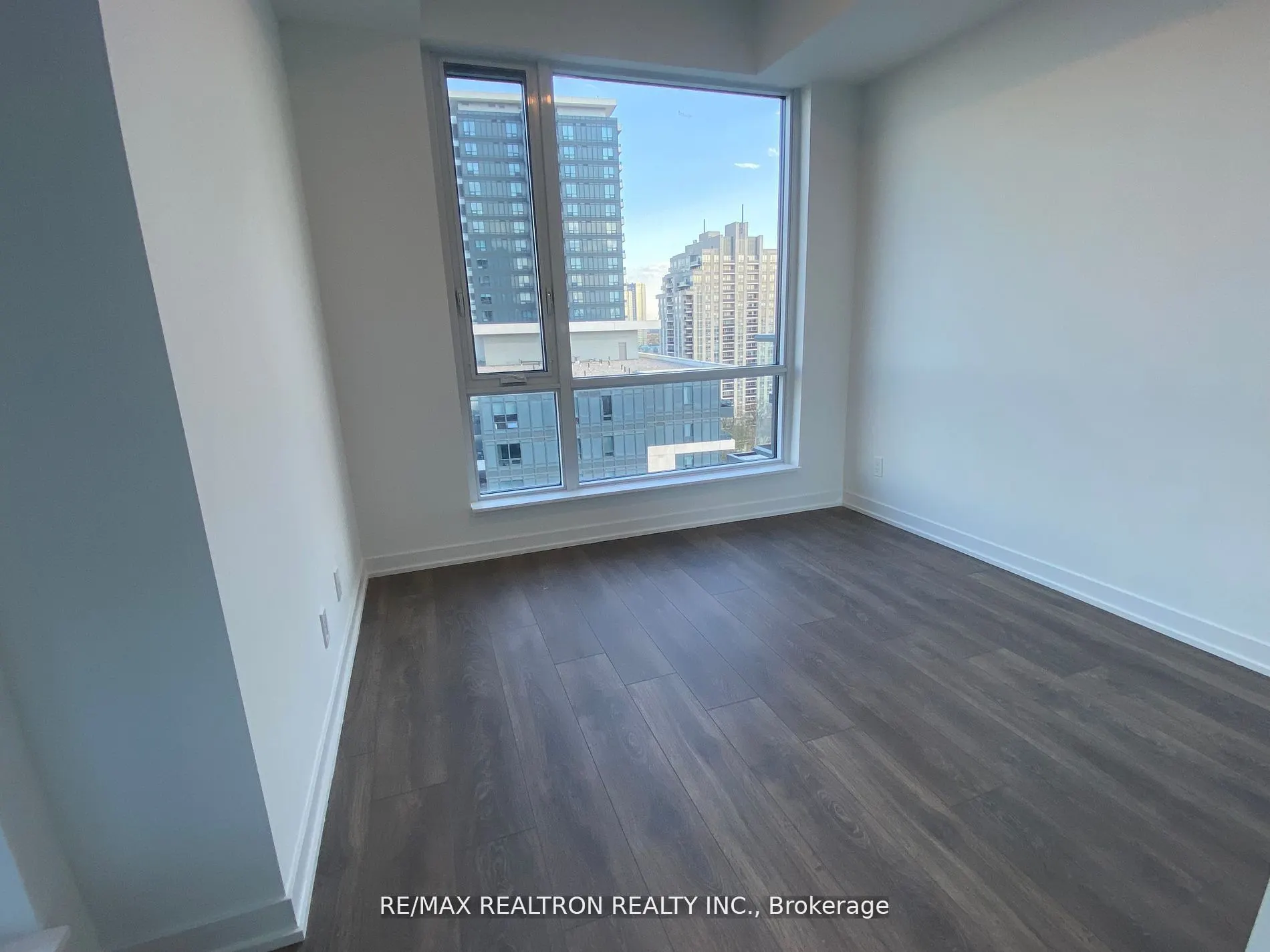 7950 Bathurst Street, #1516