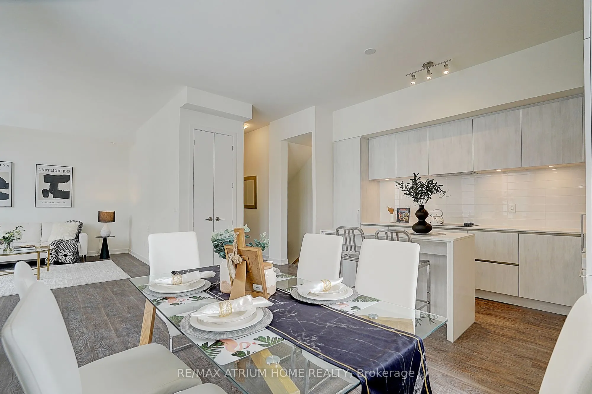 12 David Eyer Road, #1103