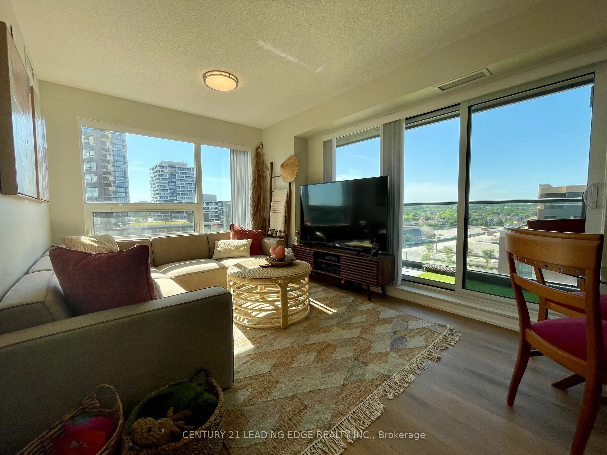 18 Uptown Drive, #1010