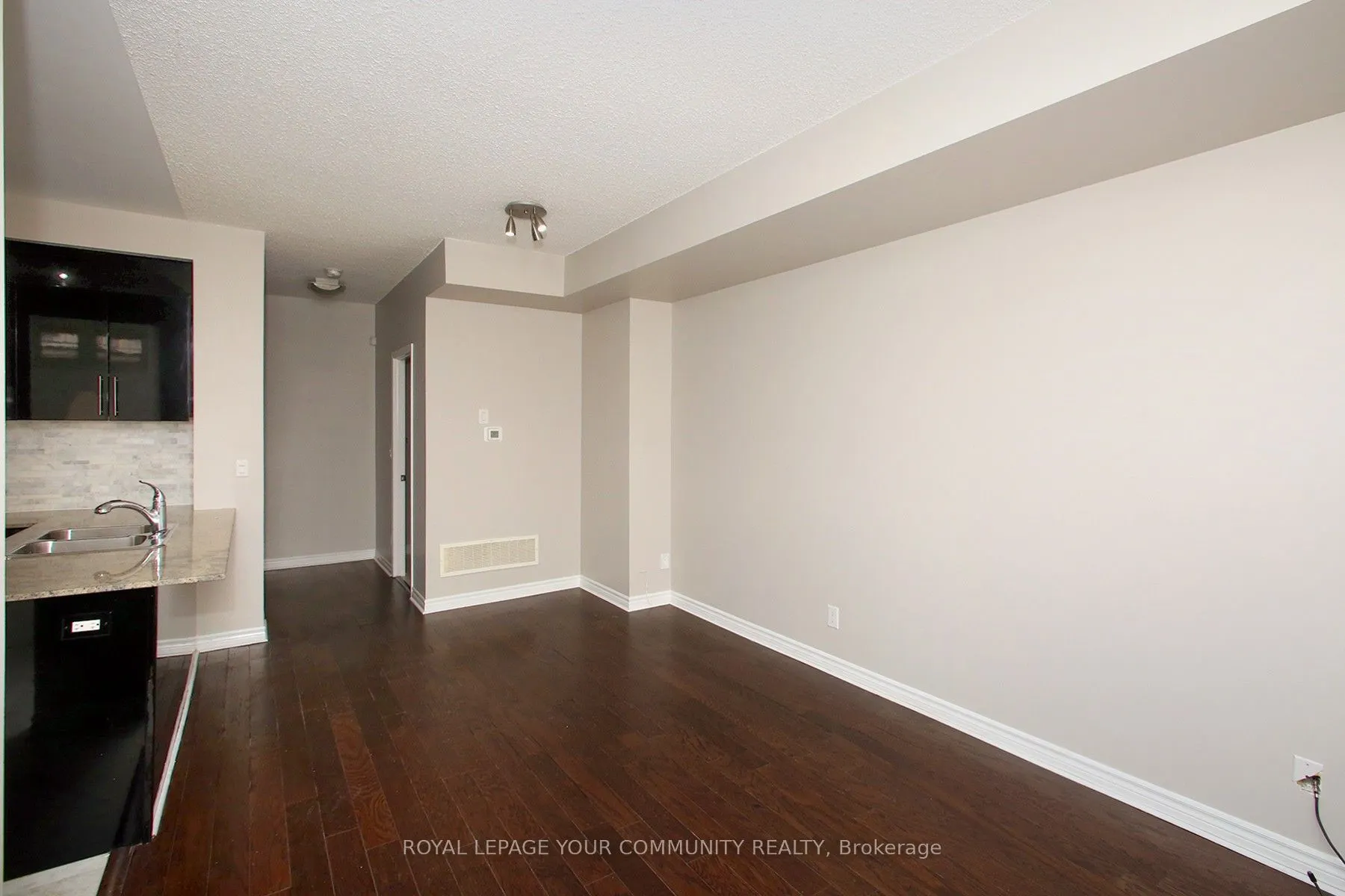 7 Brighton Place, #19