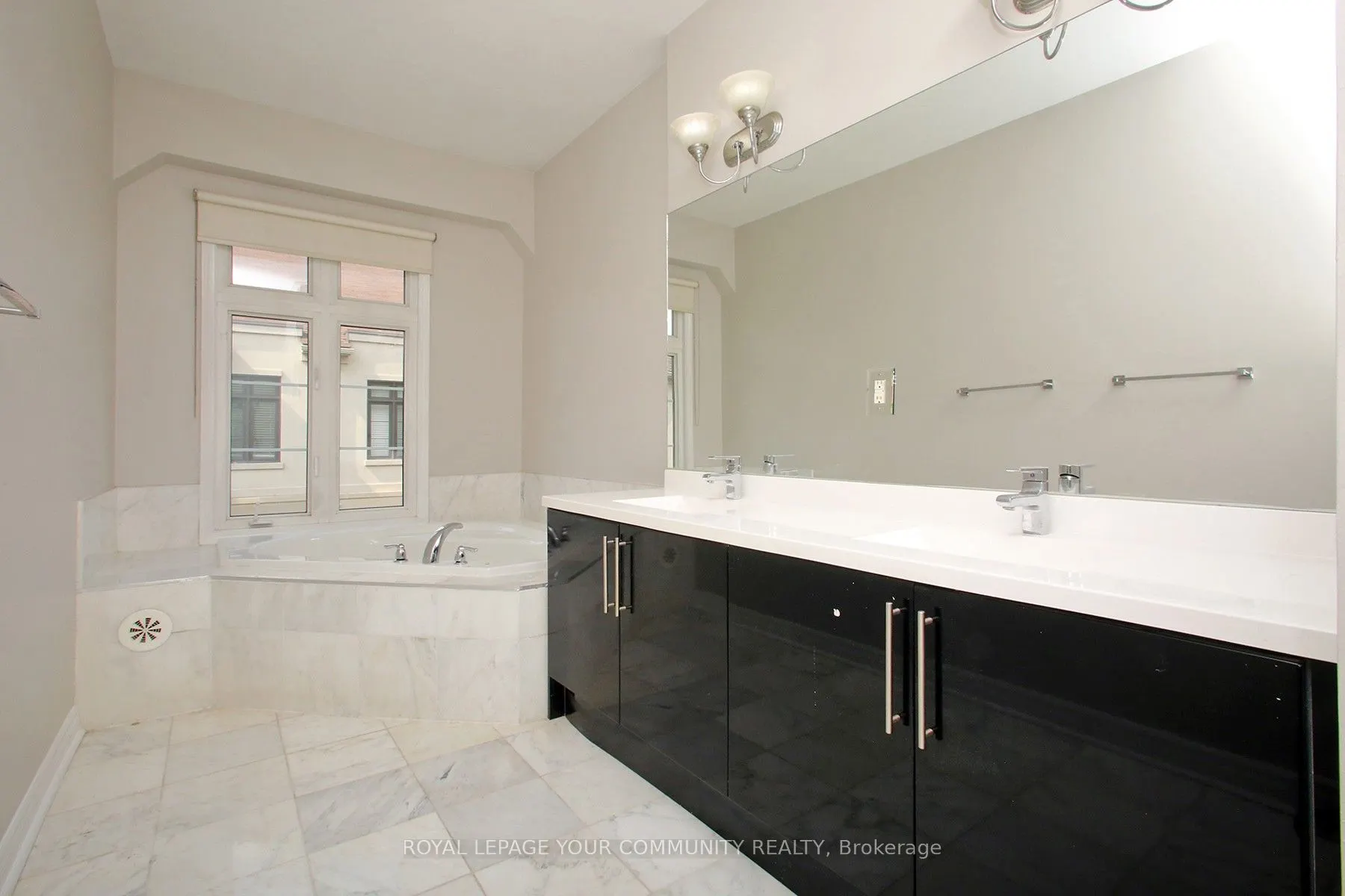 7 Brighton Place, #19
