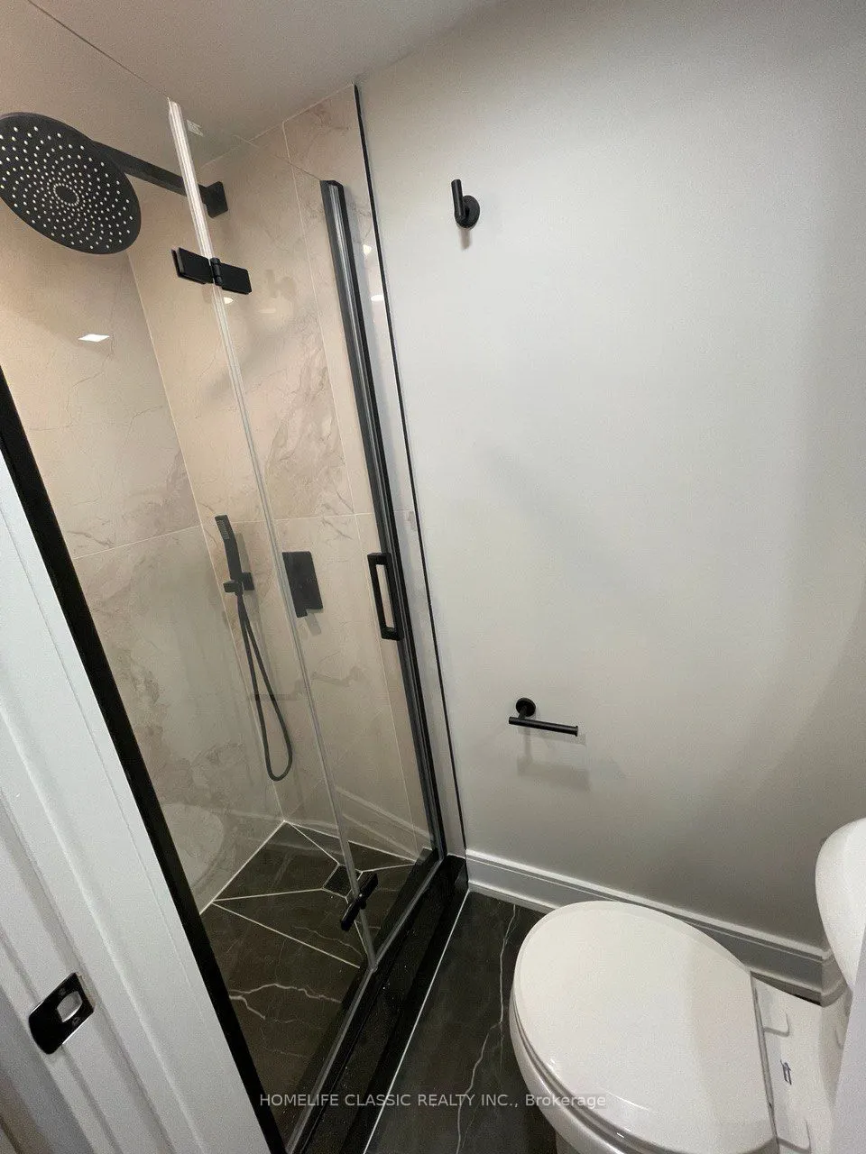 32 Gwillimbury Drive W, #Unit B