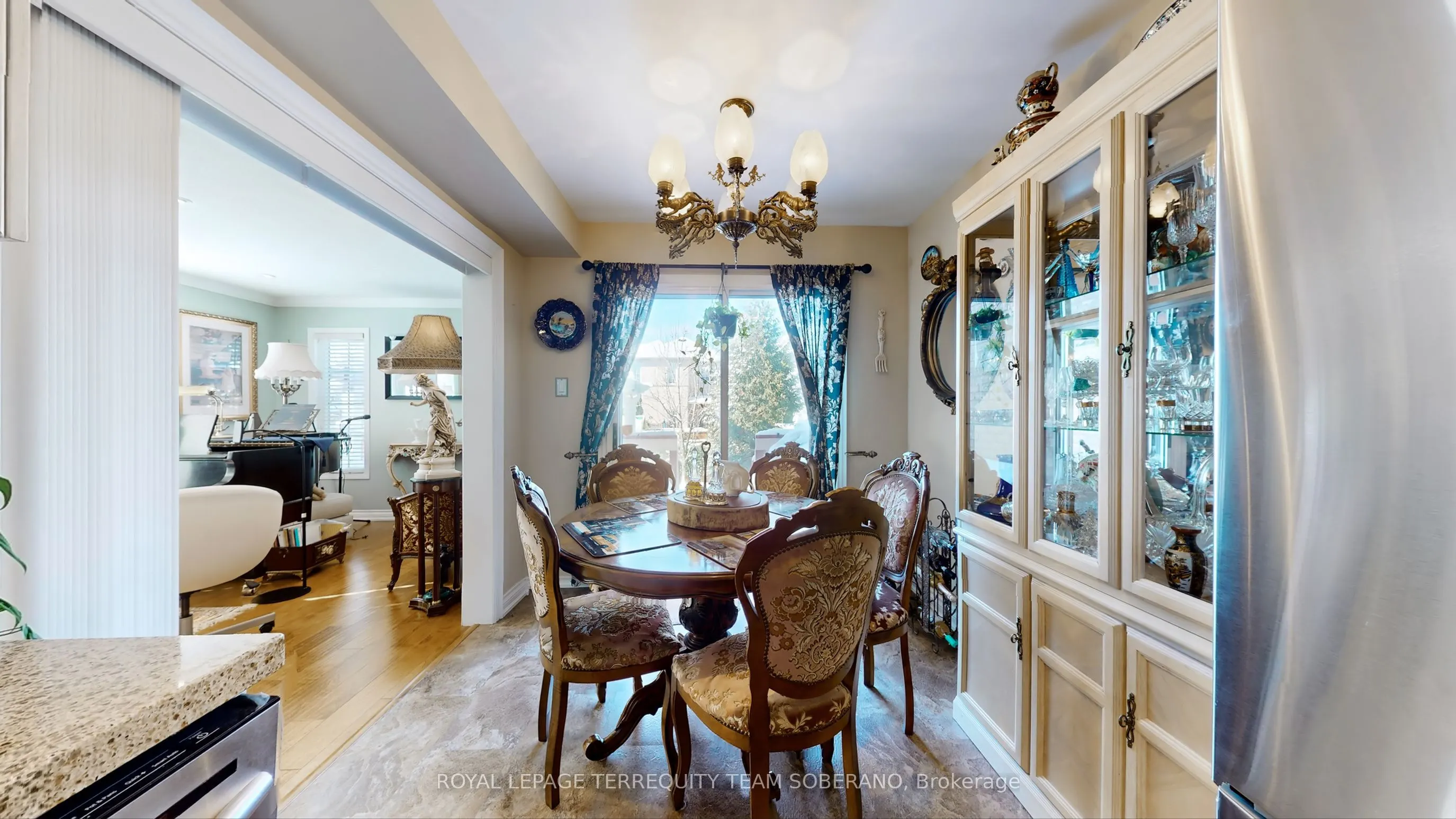 90 Vanguard Road