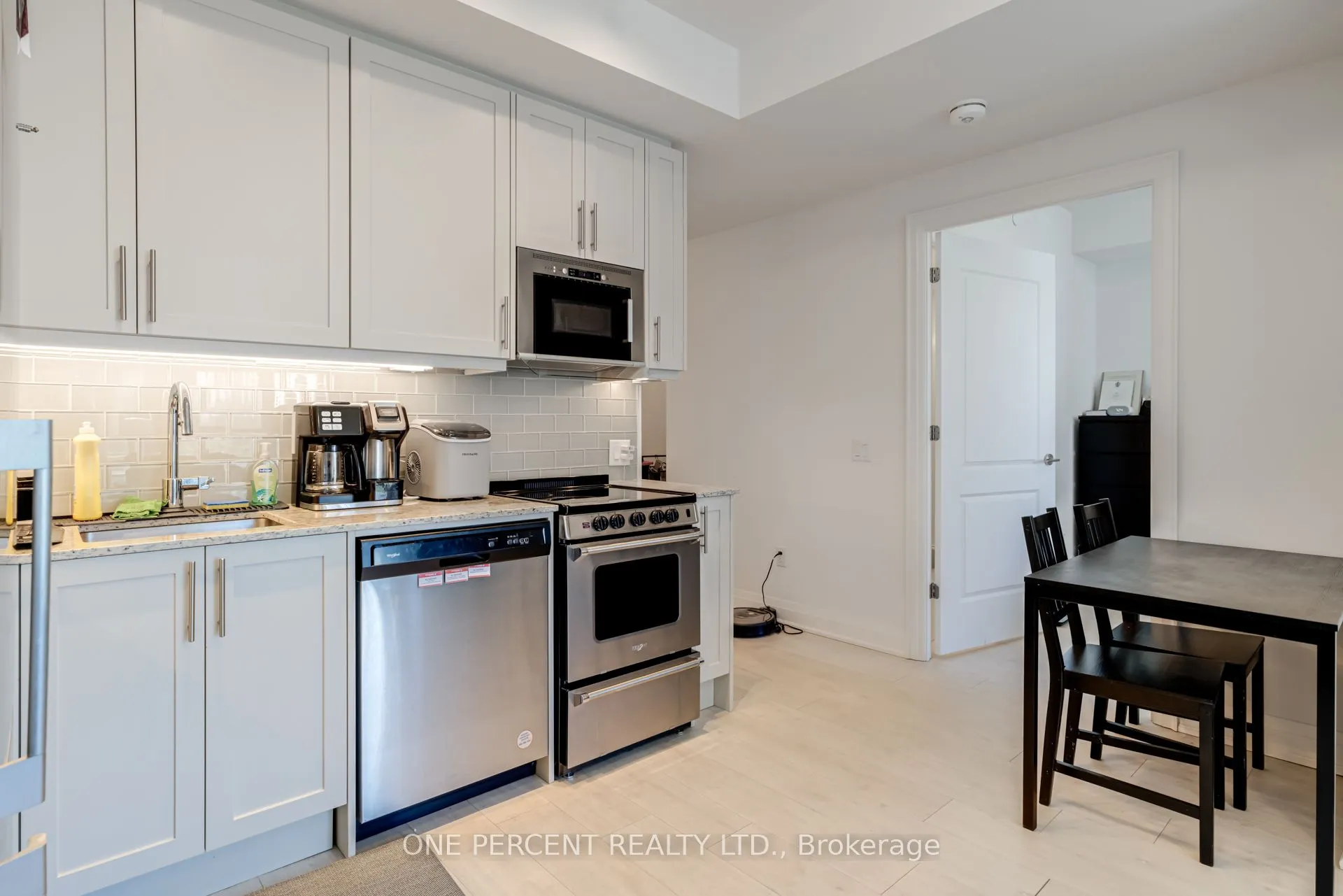 10 Gatineau Drive, #615