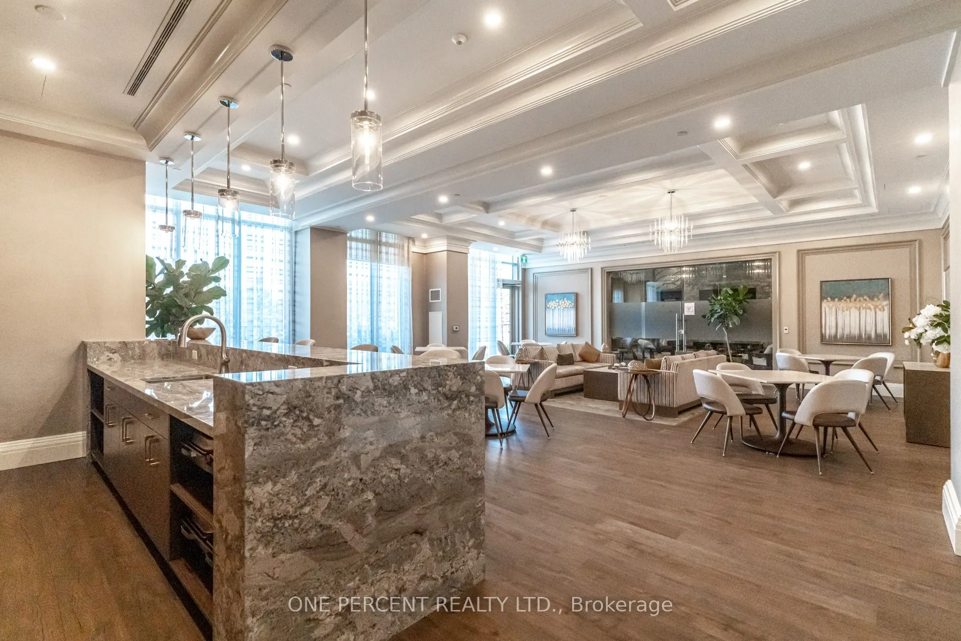10 Gatineau Drive, #615