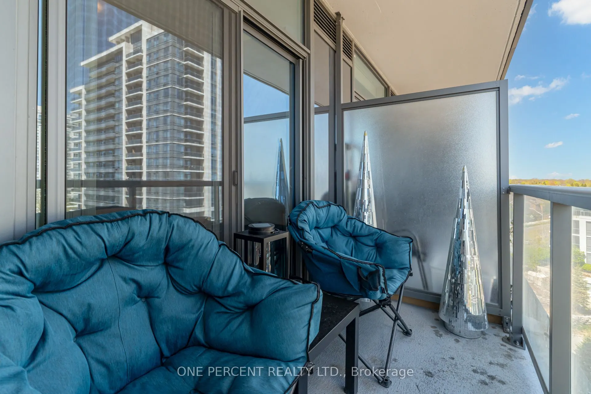 10 Gatineau Drive, #615